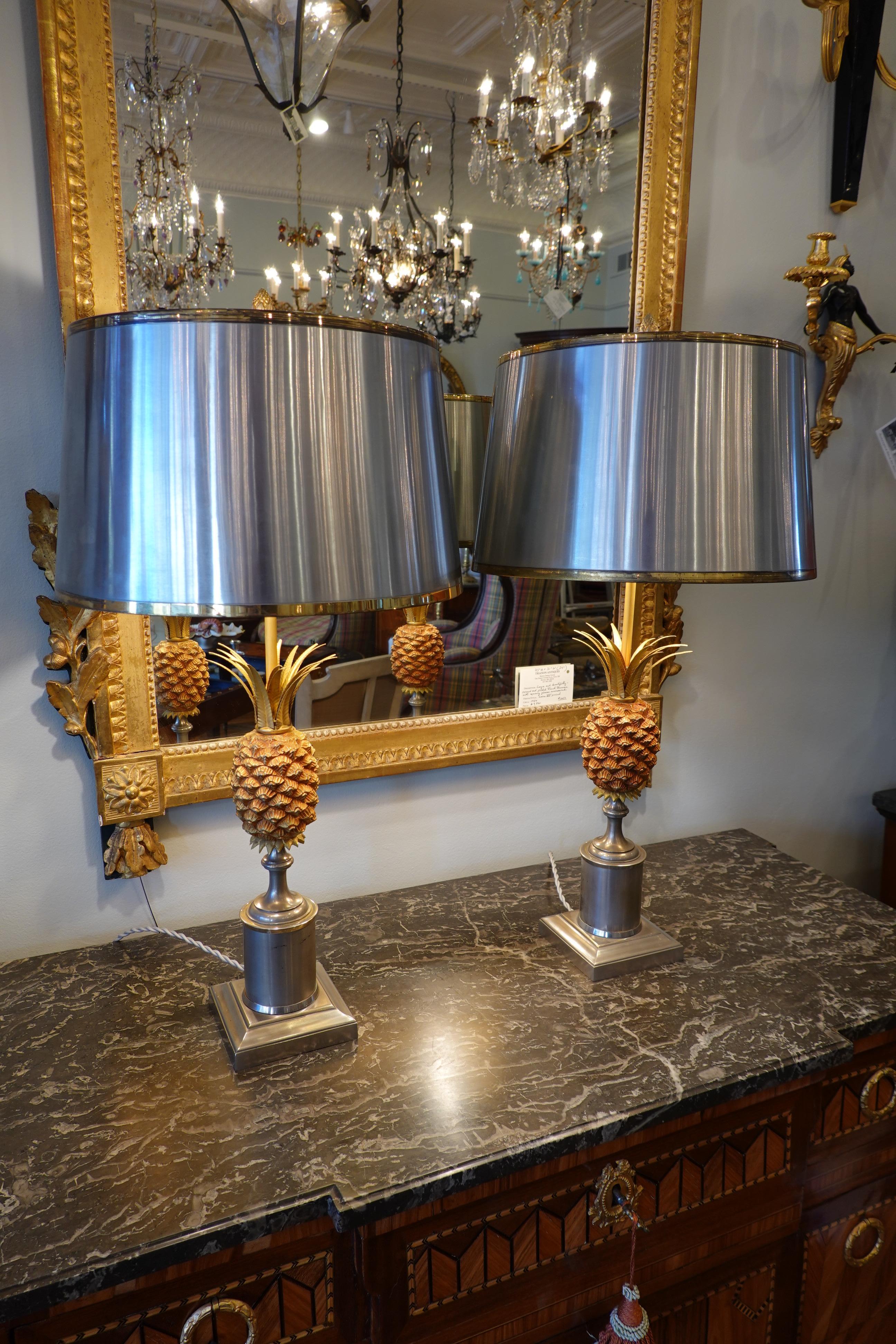 Mid-Century Modern Pair of Pineapple Lamps with Metal Shades in the Style of Jansen or Charles