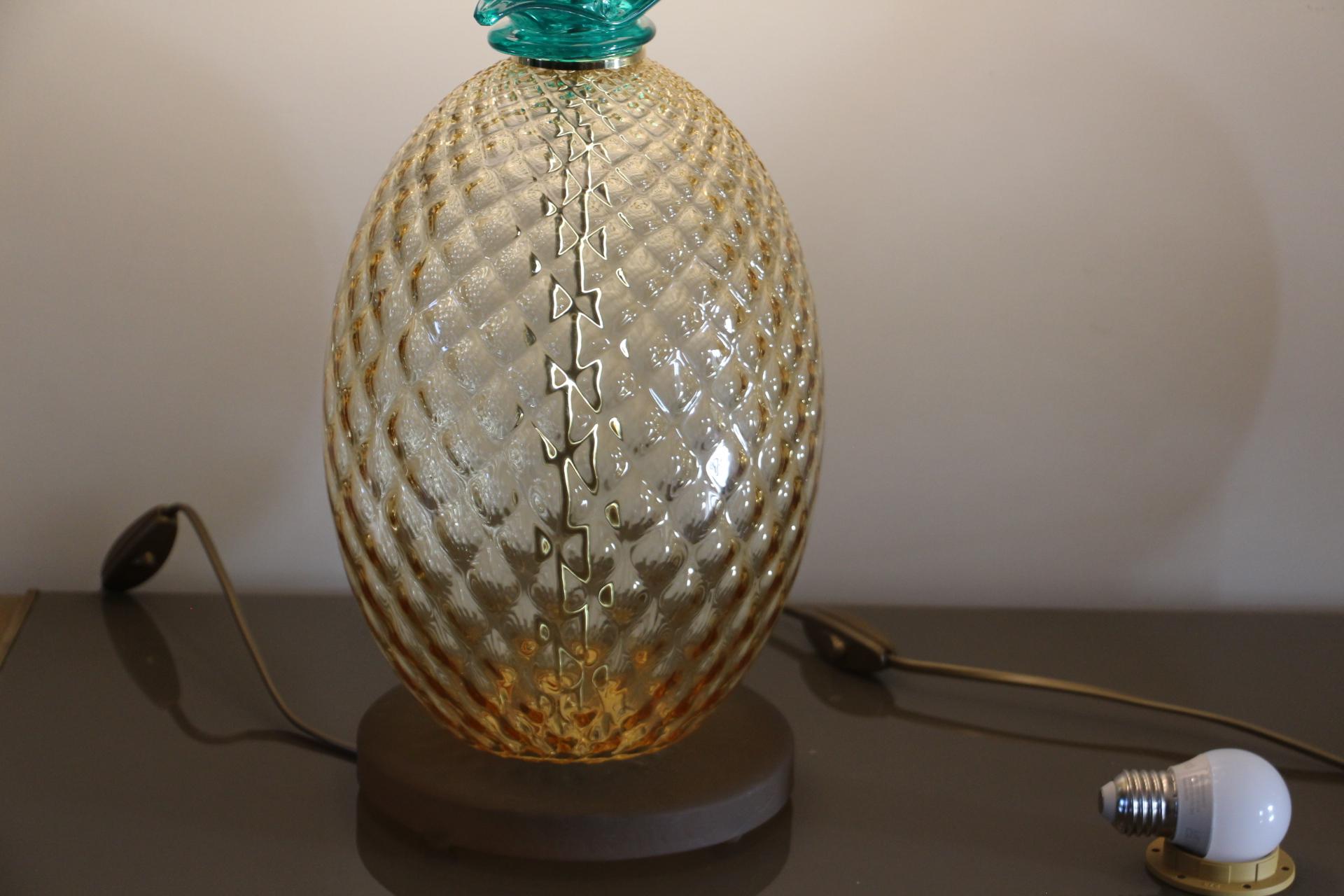 Pair of Pineapple Table Lamps in Emerald Green and Amber Color Murano Glass For Sale 1