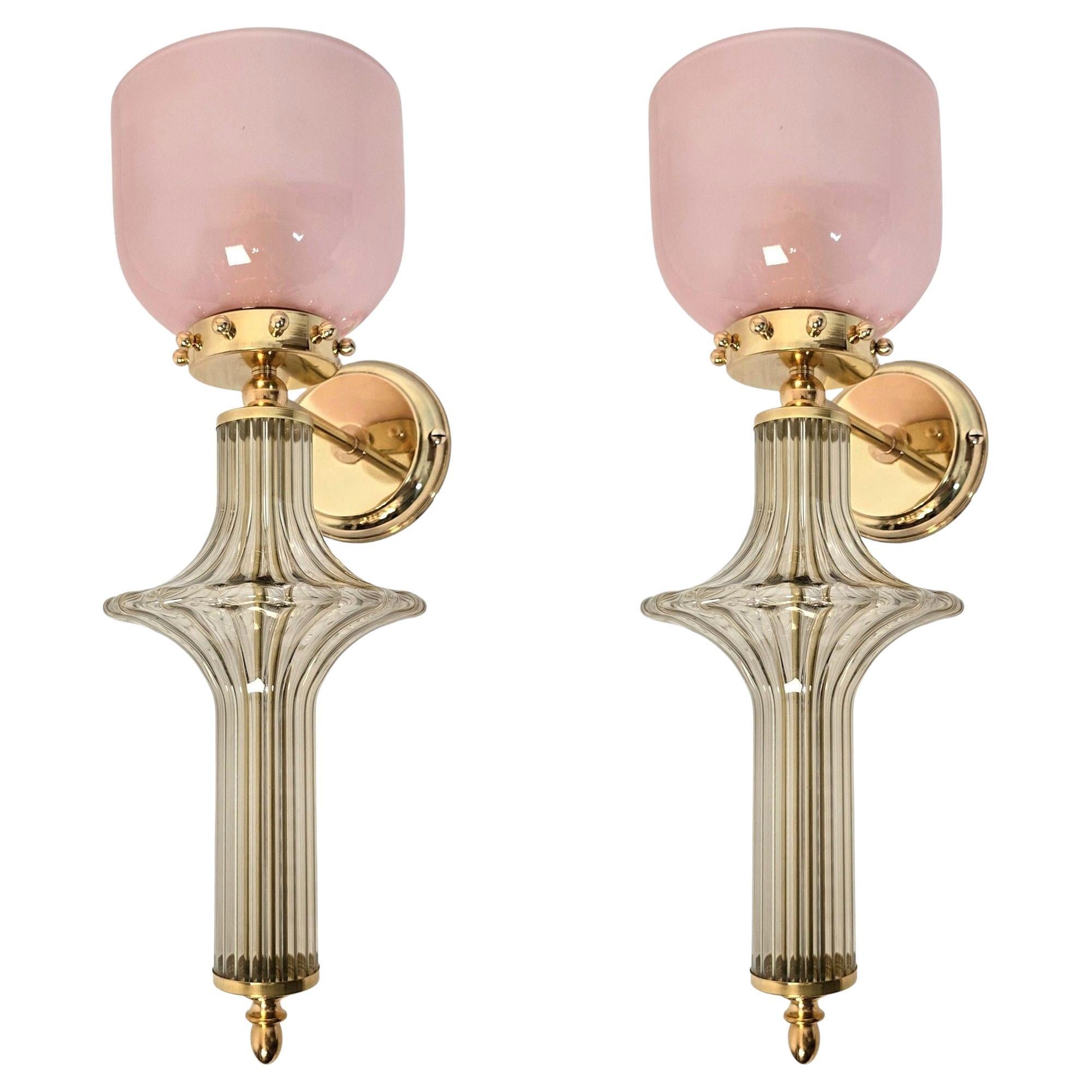 Paar rosafarbene und beigefarbene Murano-Glas-Leuchter im Angebot