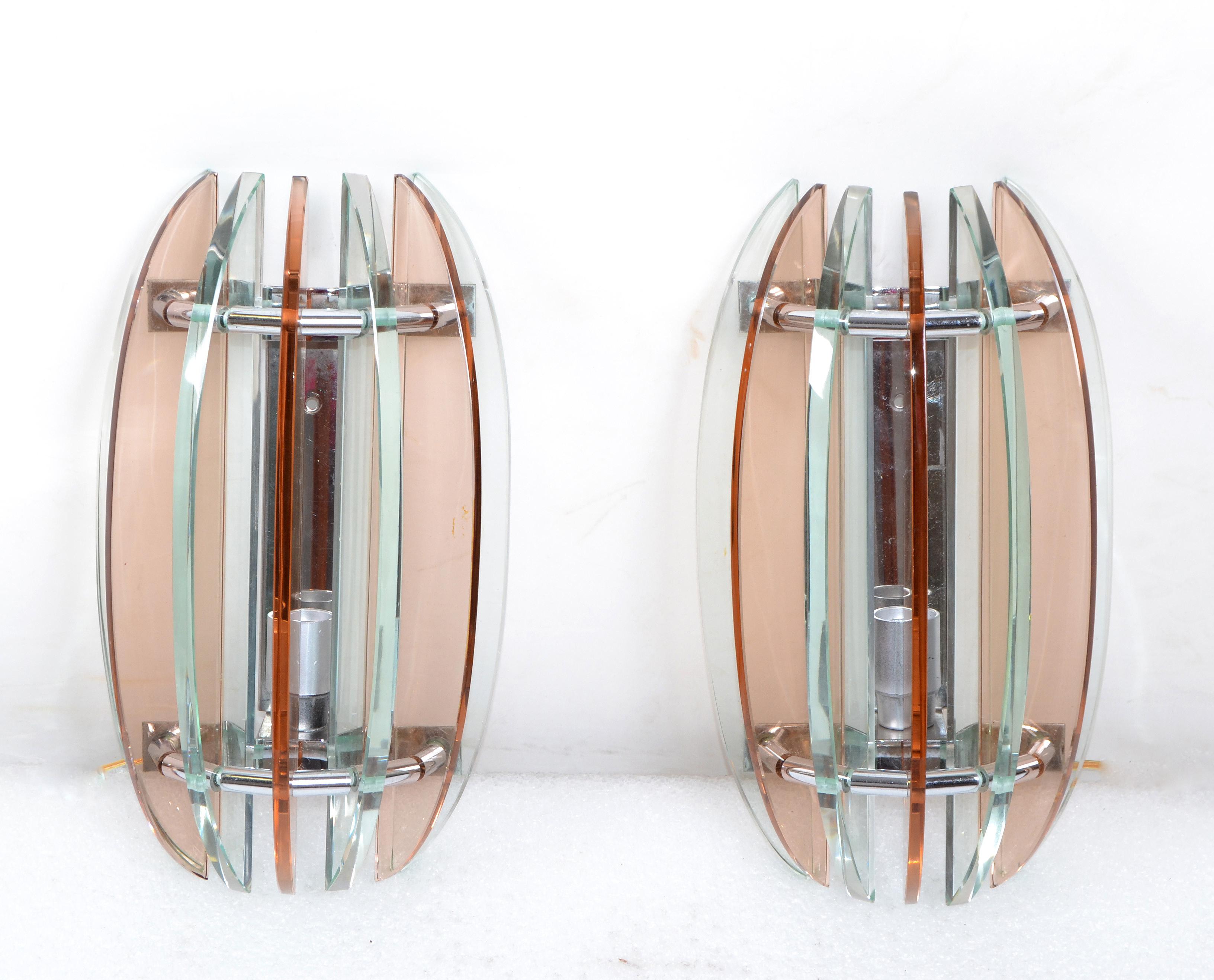 Late 20th Century Pair of  Pink And Clear Glass Sconces by Veca Italy