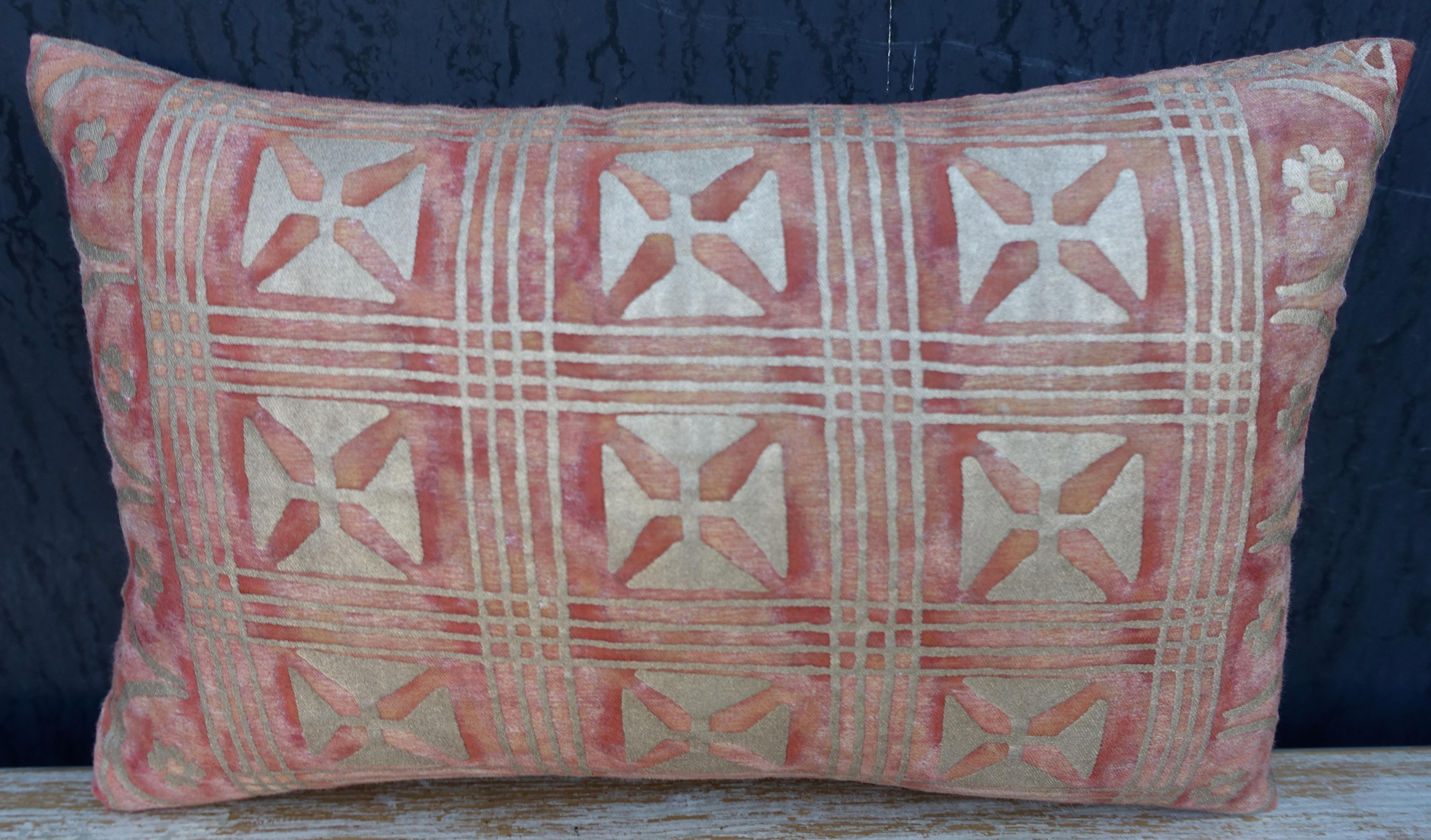 A pair of unique custom pink and silvery gold Fortuny textile pillows with pink silk backs and self cord detail. Down and feather inserts, sewn closed. Fortuny patterns are the same with differing designs per photos.