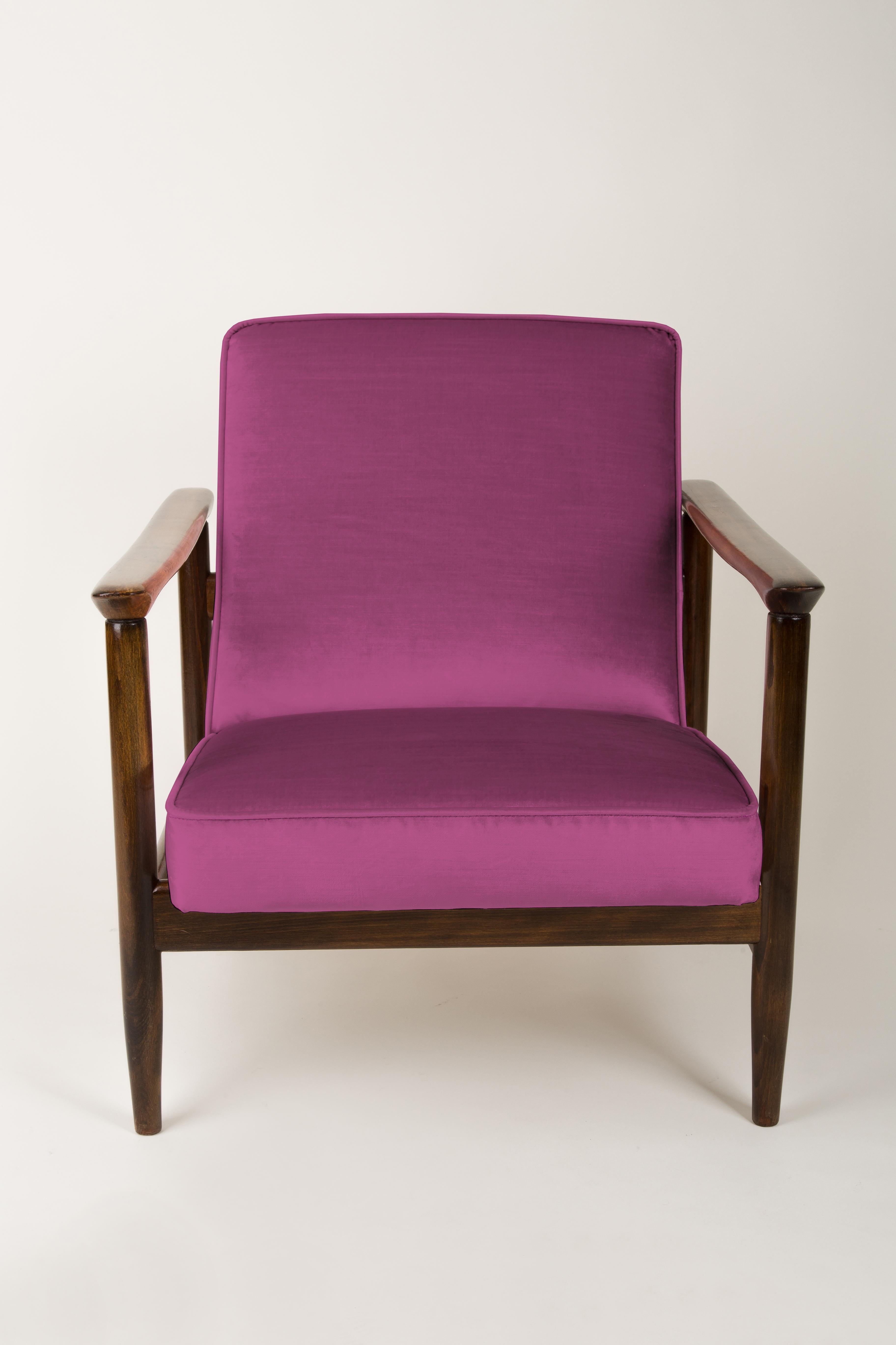 Pair of Pink Armchairs, Edmund Homa, GFM-142, 1960s, Poland In Excellent Condition For Sale In 05-080 Hornowek, PL