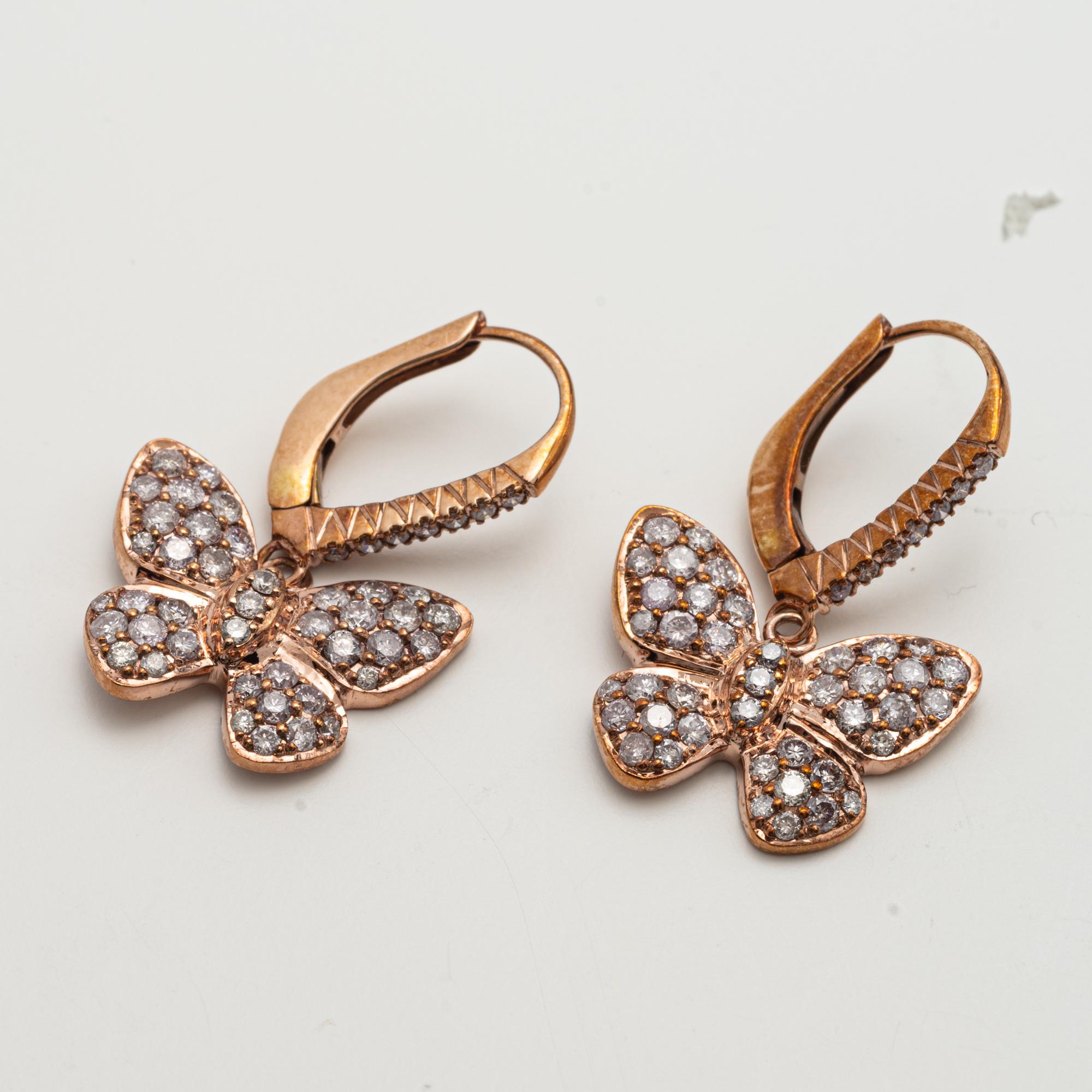 Paar Pink Diamond und Diamond Butterfly Ohrringe im Zustand „Gut“ in Palm Beach, FL