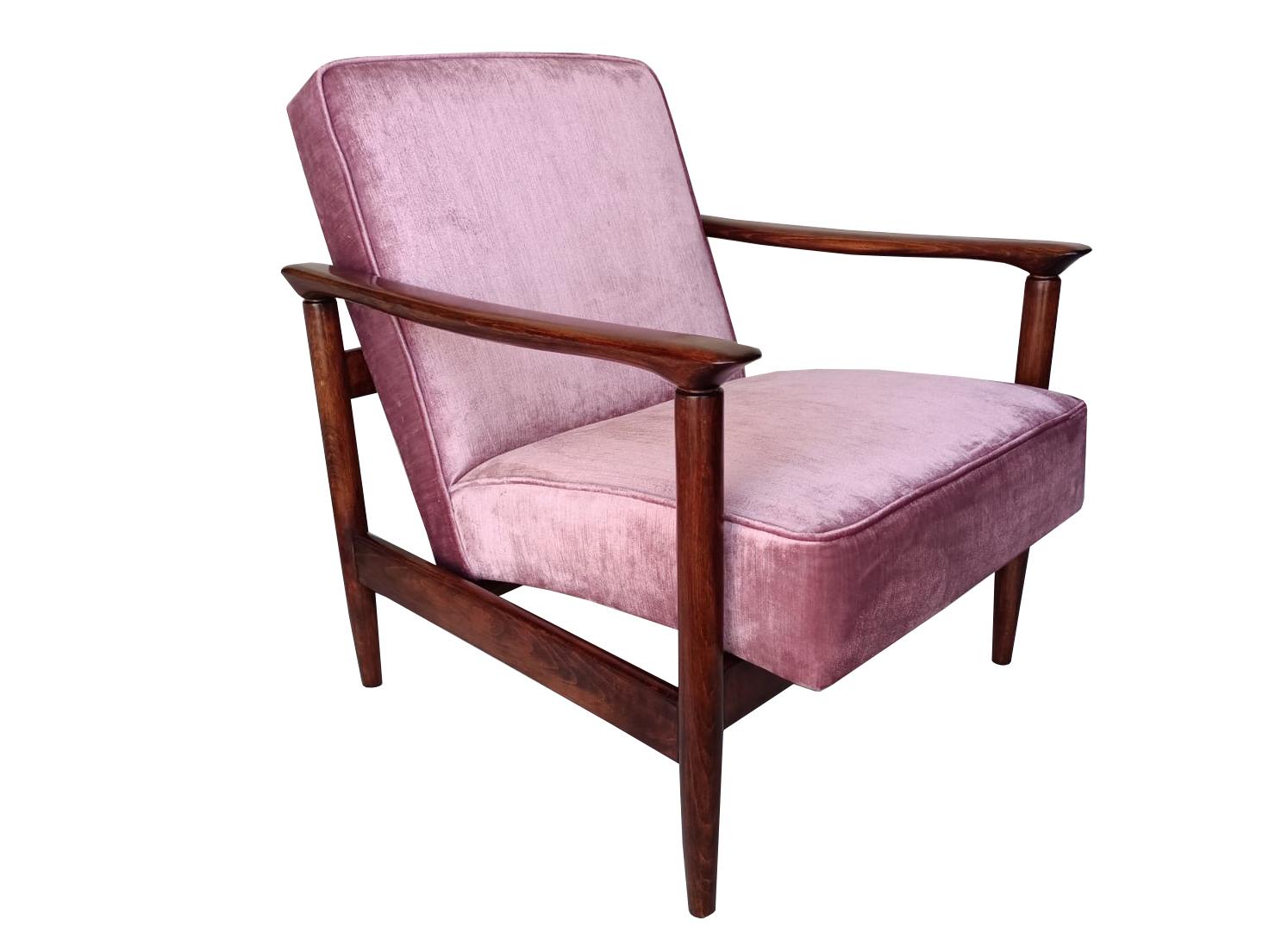 20ième siècle Paire de fauteuils en velours rose brillant, Design/One, Europe, années 1960. en vente