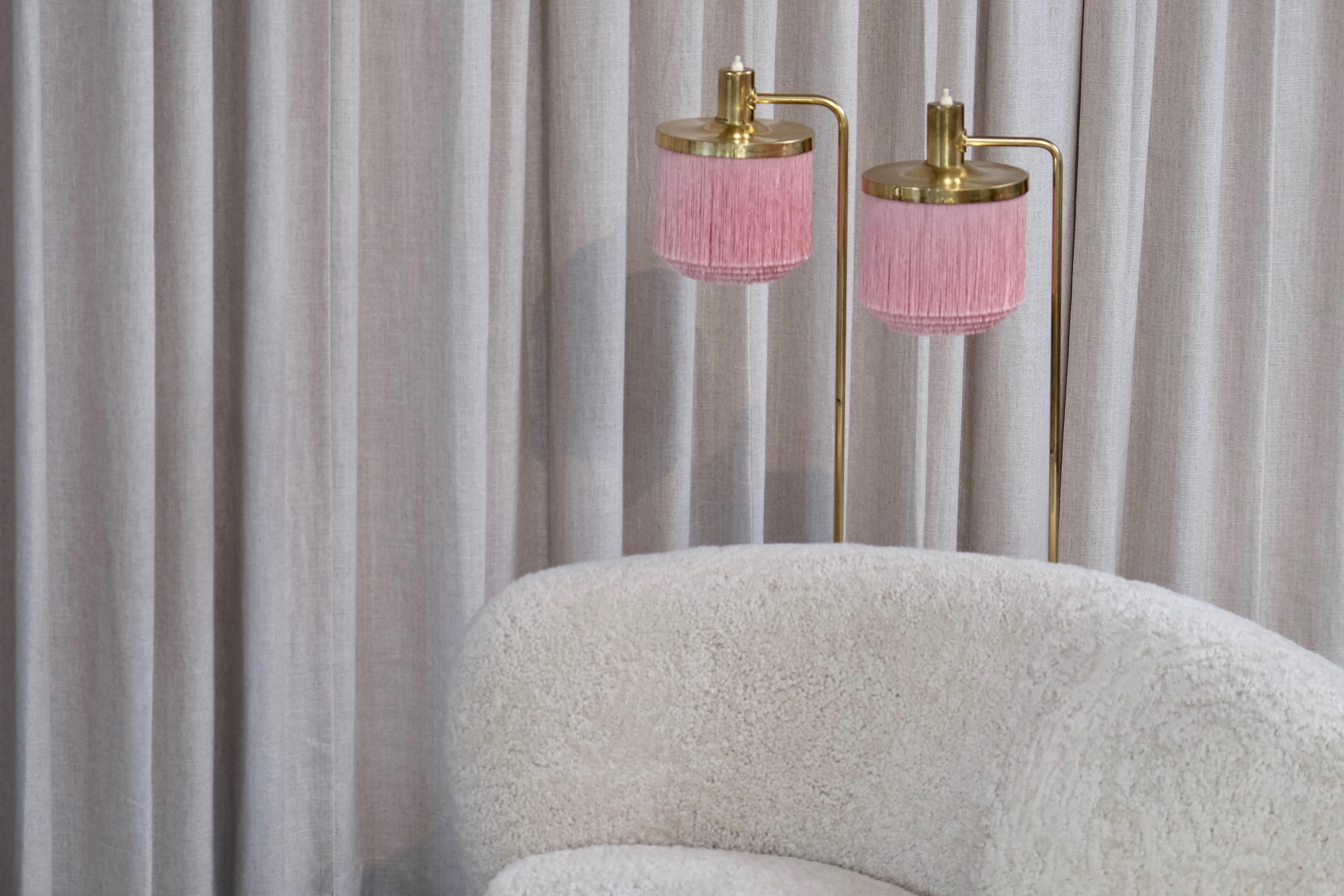 Pair of Pink Hans-Agne Jakobsson Floor Lamps Model G-109, 1960s In Good Condition In Stockholm, SE
