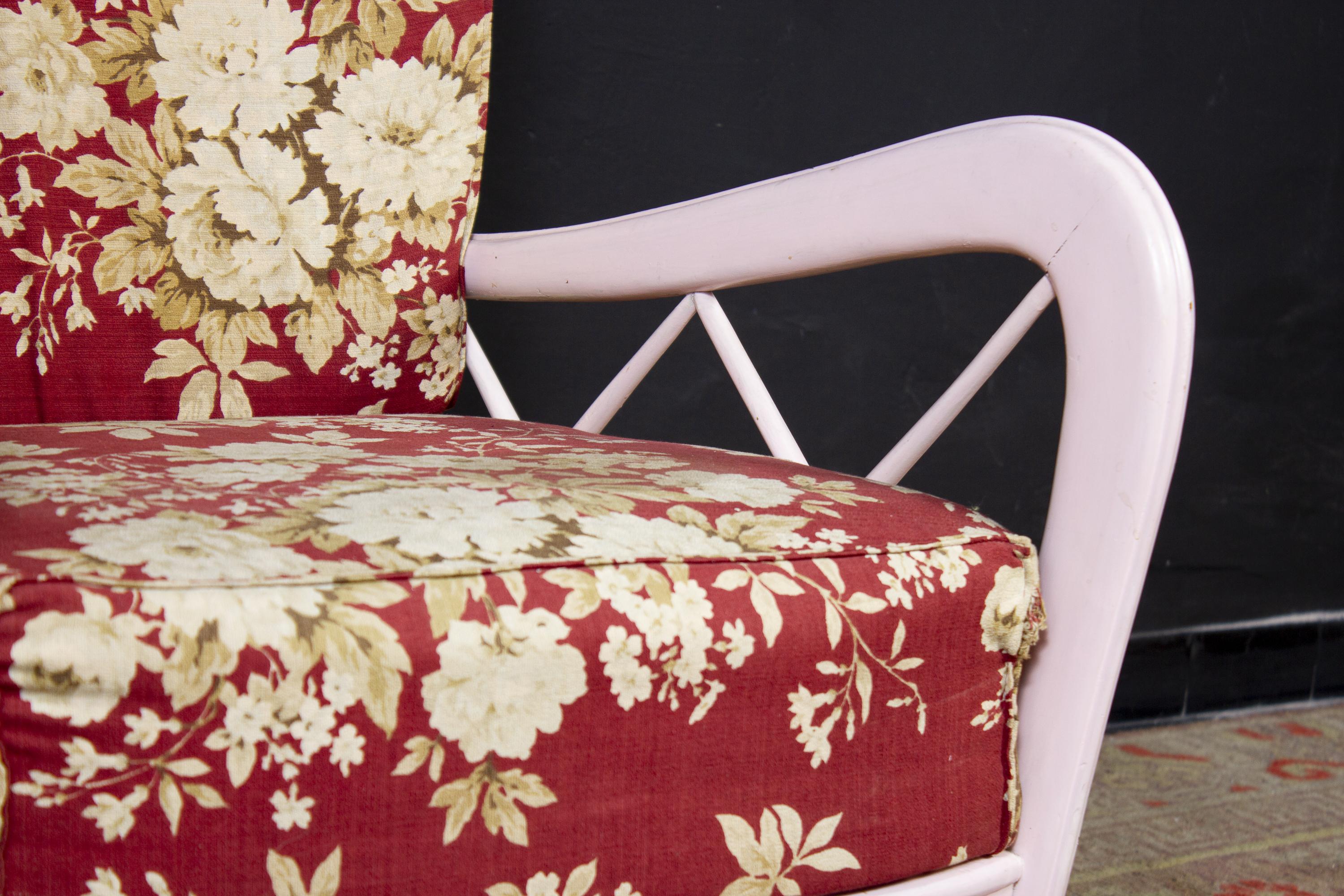 Paire de fauteuils et canapés italiens roses de style Paolo Buffa, années 1950 en vente 10