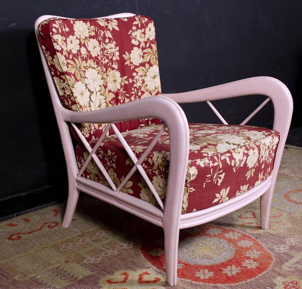 Paire de fauteuils roses italiens du milieu du siècle, style Paolo Buffa, années 1950 Bon état - En vente à Rome, IT