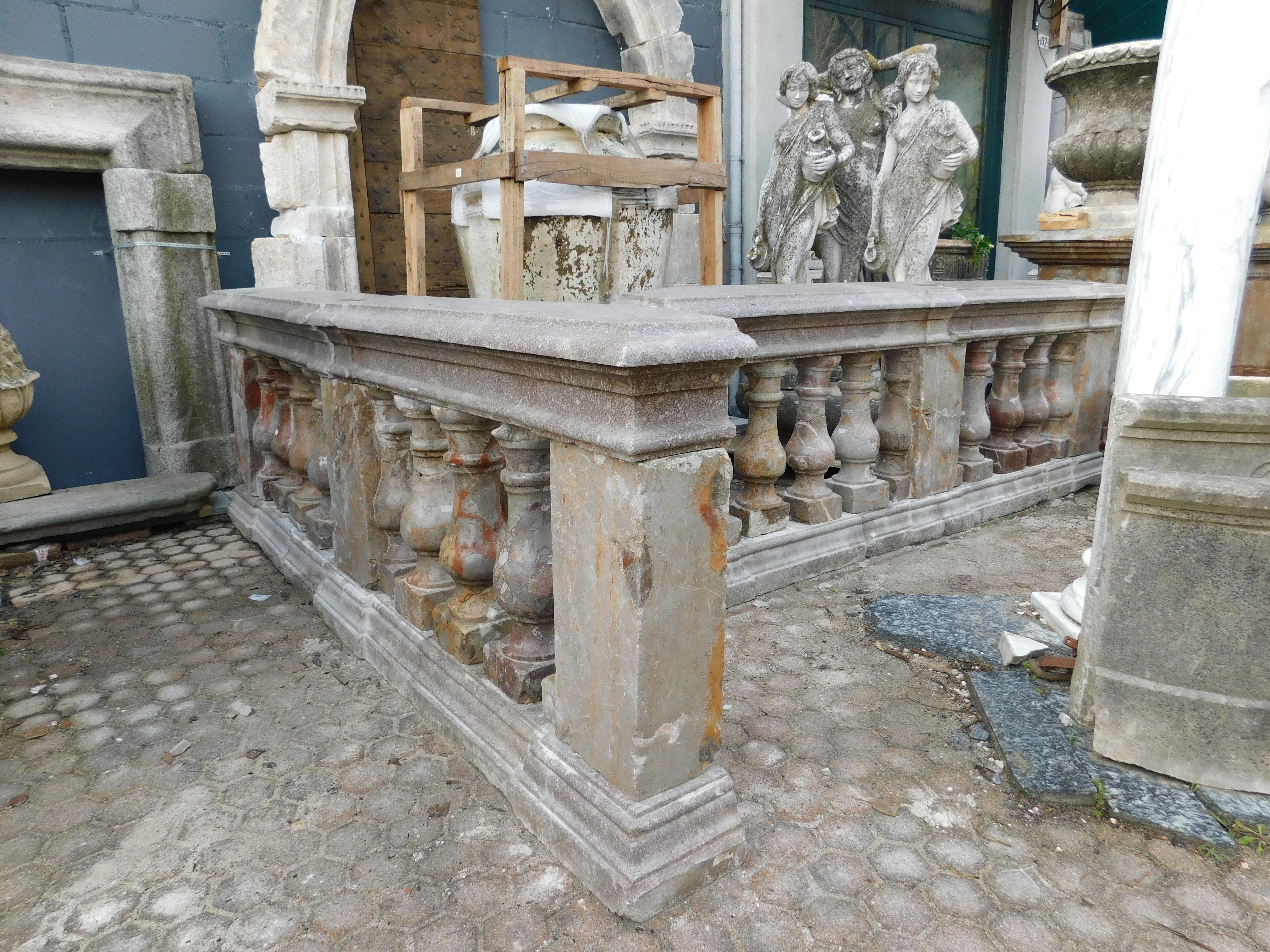 Hand-Carved Pair of pink marble balustrade railings, with sculpted columns, Italy For Sale