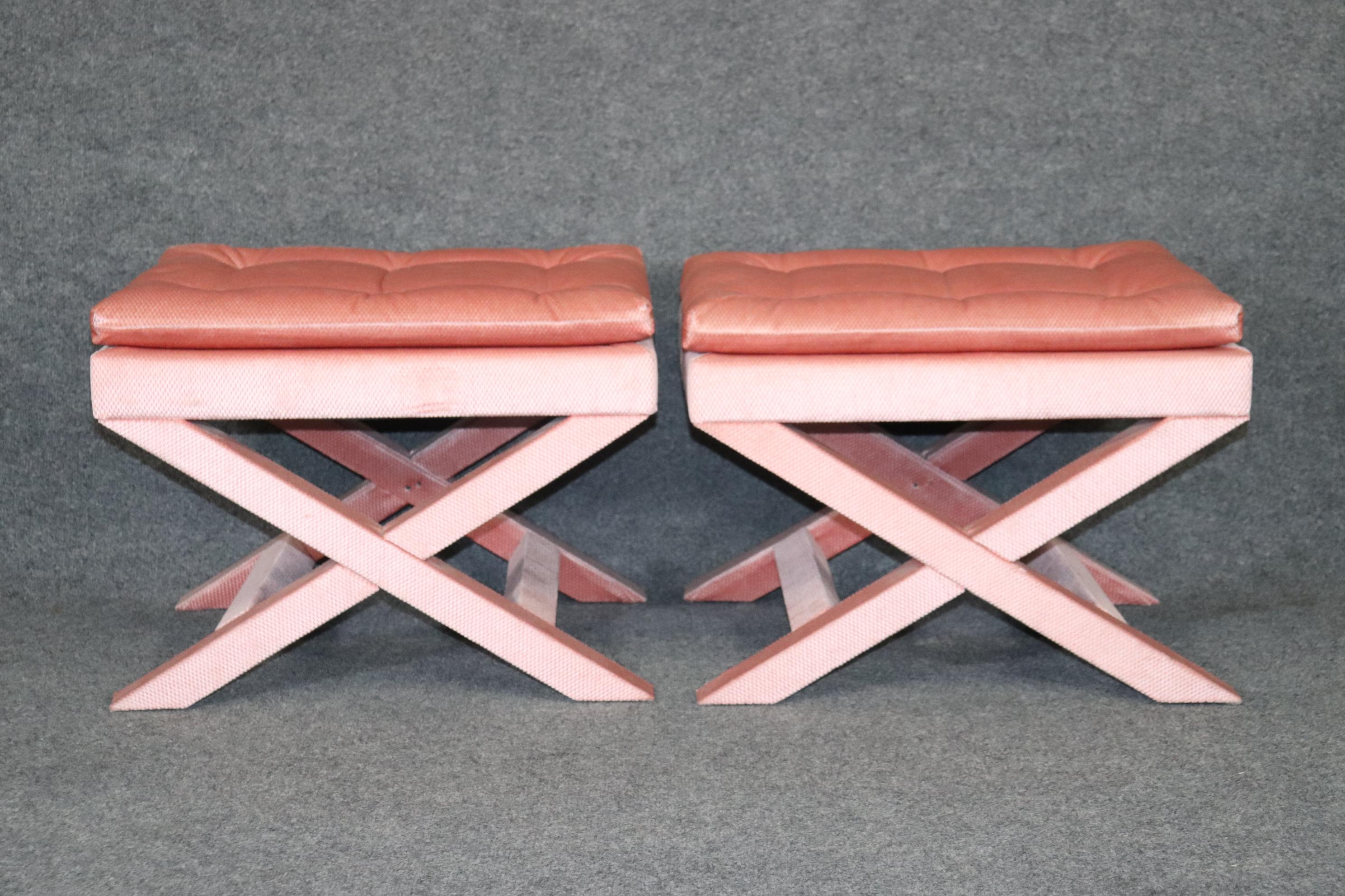 Pair of Pink Mid Century Dorothy Draper Style Upholstered X Benches In Good Condition In Swedesboro, NJ