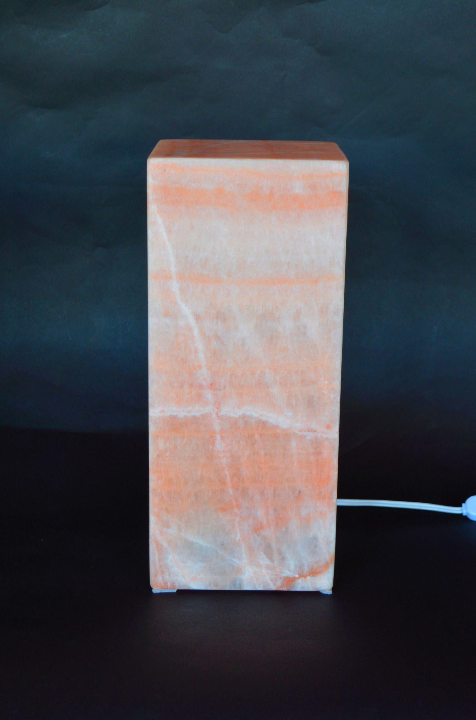 Pair of Pink Modern Onyx Lamps, USA, 21st Century In Good Condition For Sale In Los Angeles, CA