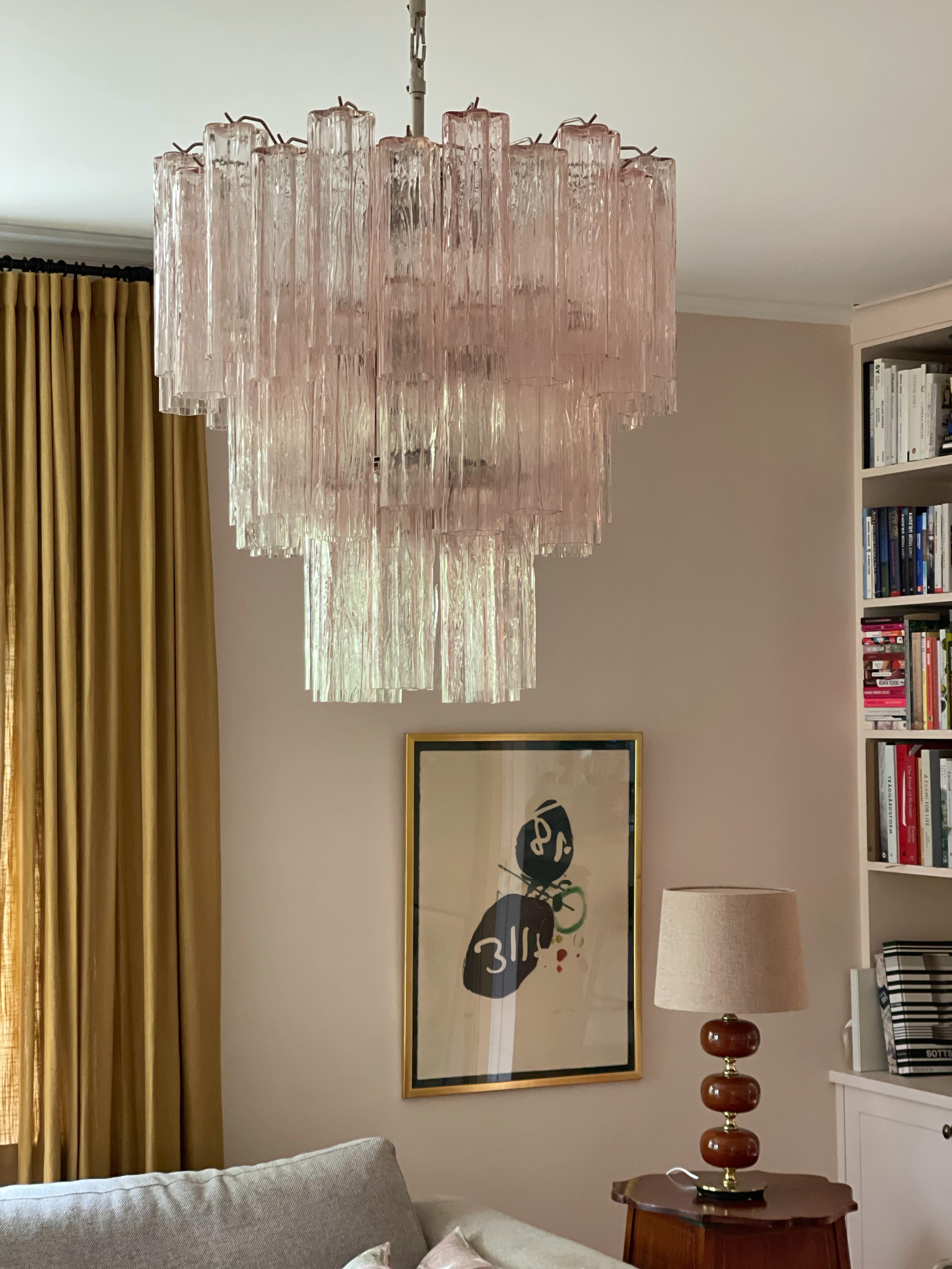 Pair of Pink Murano Chandeliers Tronchi For Sale 1