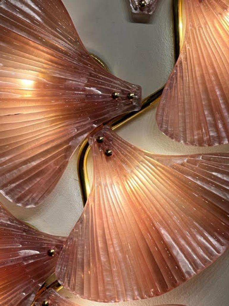 Pair of Pink Murano Glass and Brass Fan Sconces In Good Condition For Sale In Dallas, TX