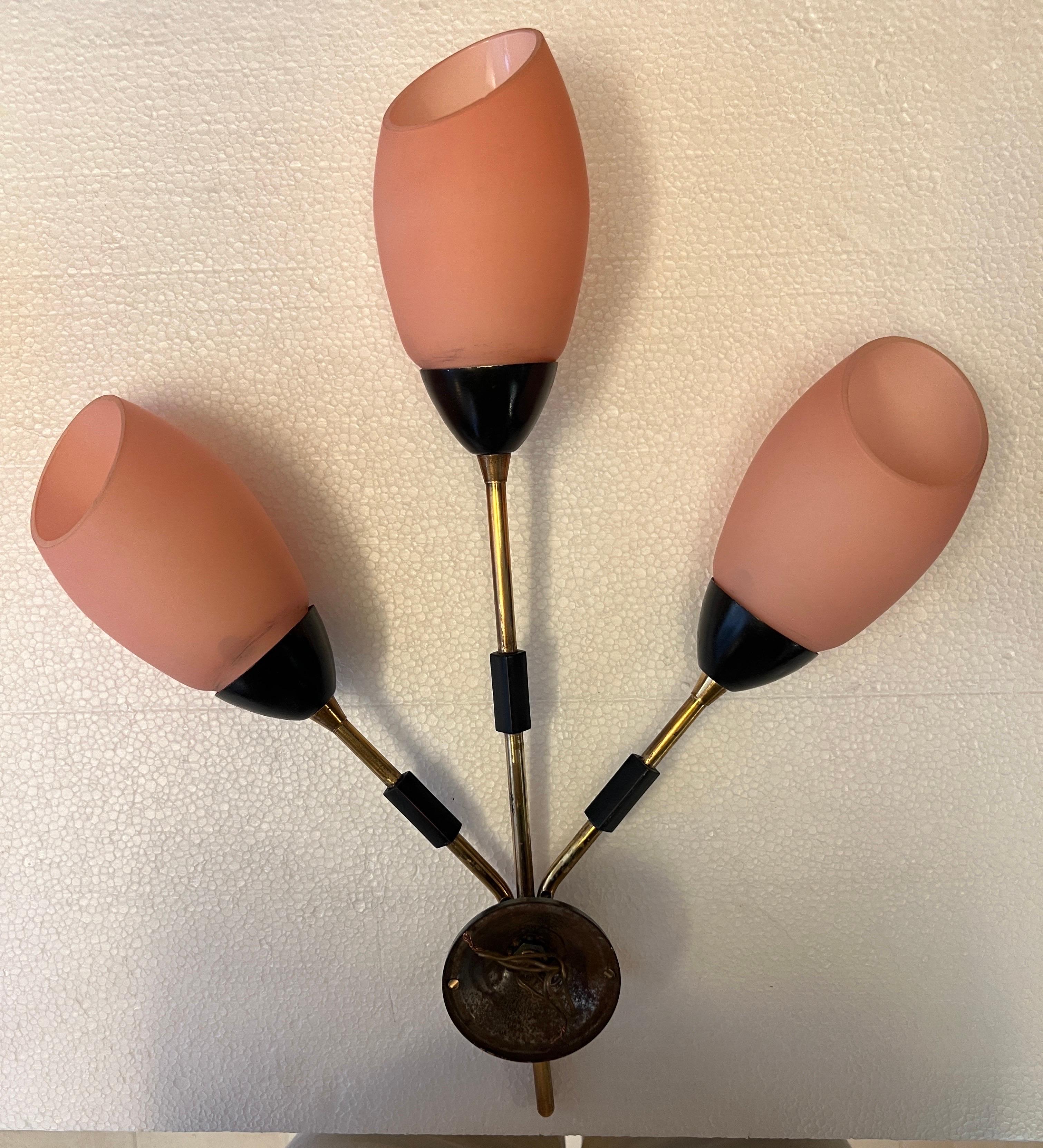 Paar rosa Murano-Glas Wandleuchten mit drei Lichtern, 1970 im Angebot 6