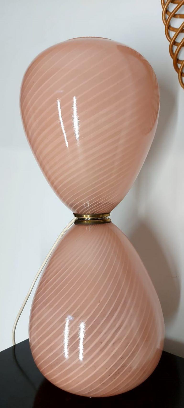 Pair of Pink Pale Blown Glass Murano Hourglass Table Lamps, 1950s For Sale 3