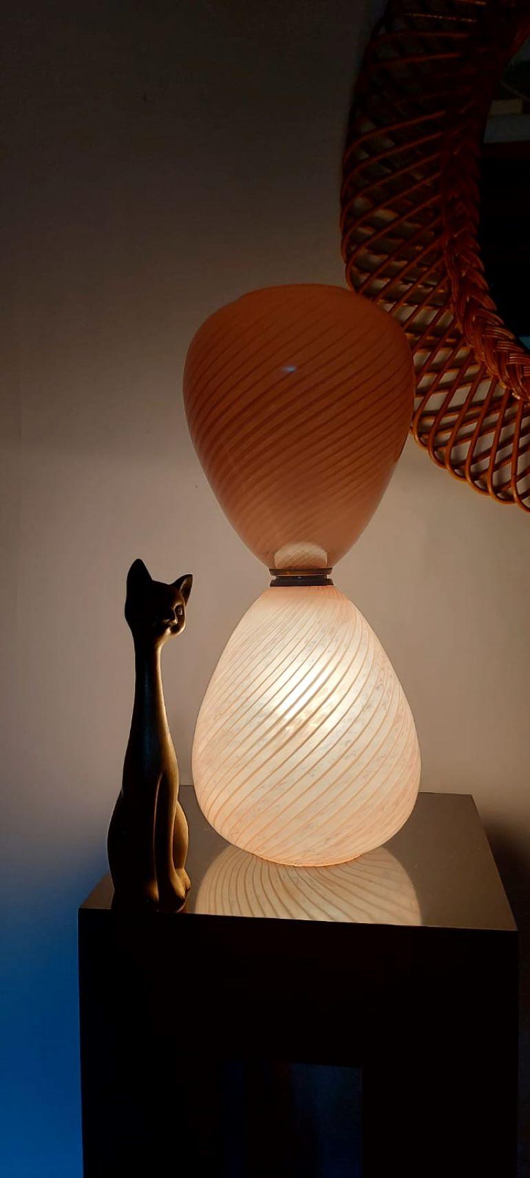 Pink Pale Blown Glass Murano Hourglass Table Lamp, 1950s In Good Condition In Florence, IT