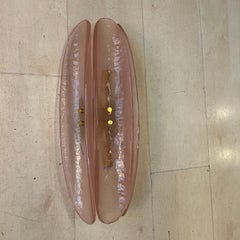 Paar rosa blass verlängerte konkave Murano Glas Blatt Wandleuchter