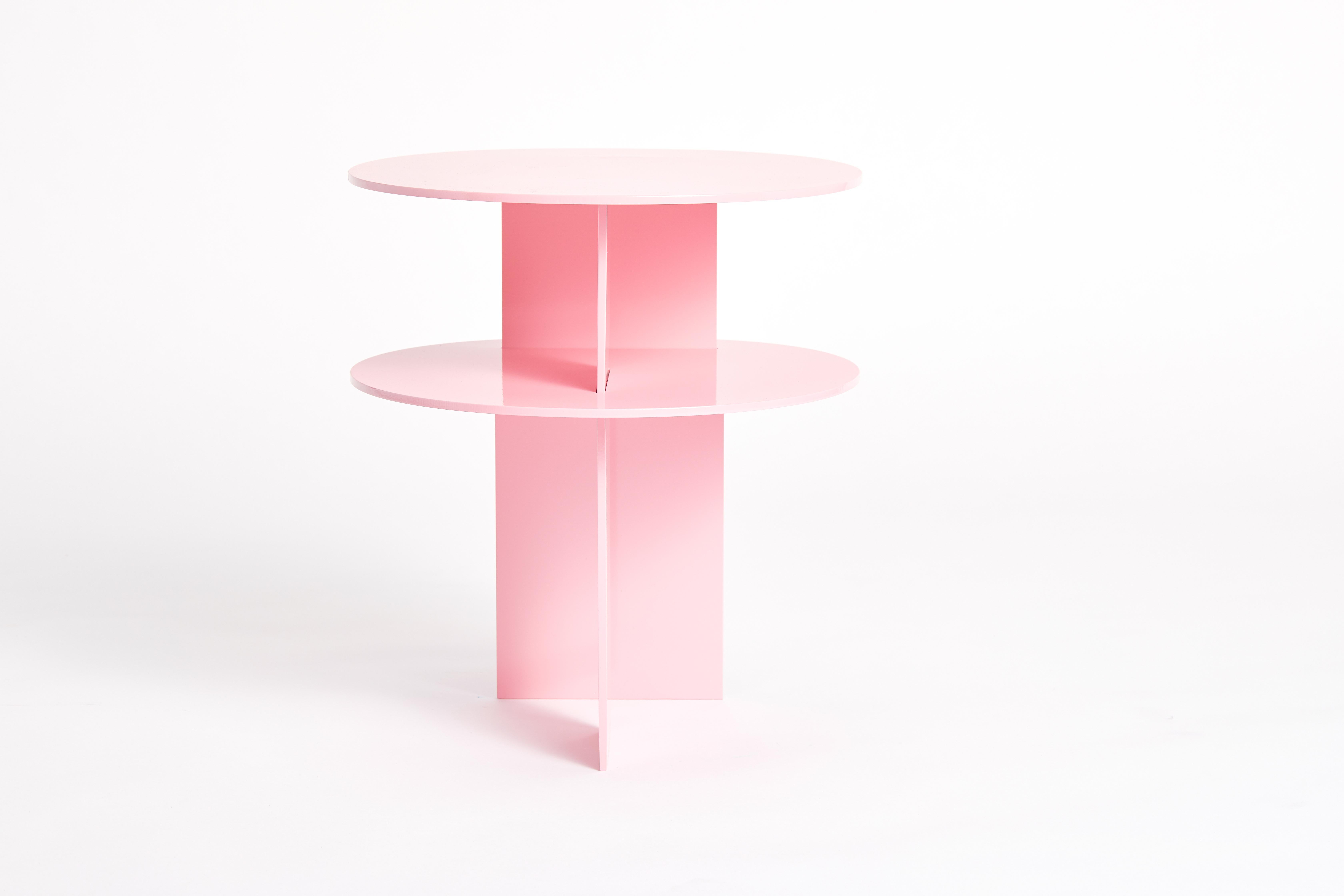 Pair of Pink Sanora side tables by Ben Barber Studio
Dimensions: Ø 40.6 x 45.72 cm
Materials: Aluminum powder coat

Custom sizing upon request.
Custom finishes upon request.

Two-tier table constructed from precision cut 1/4” aluminim.