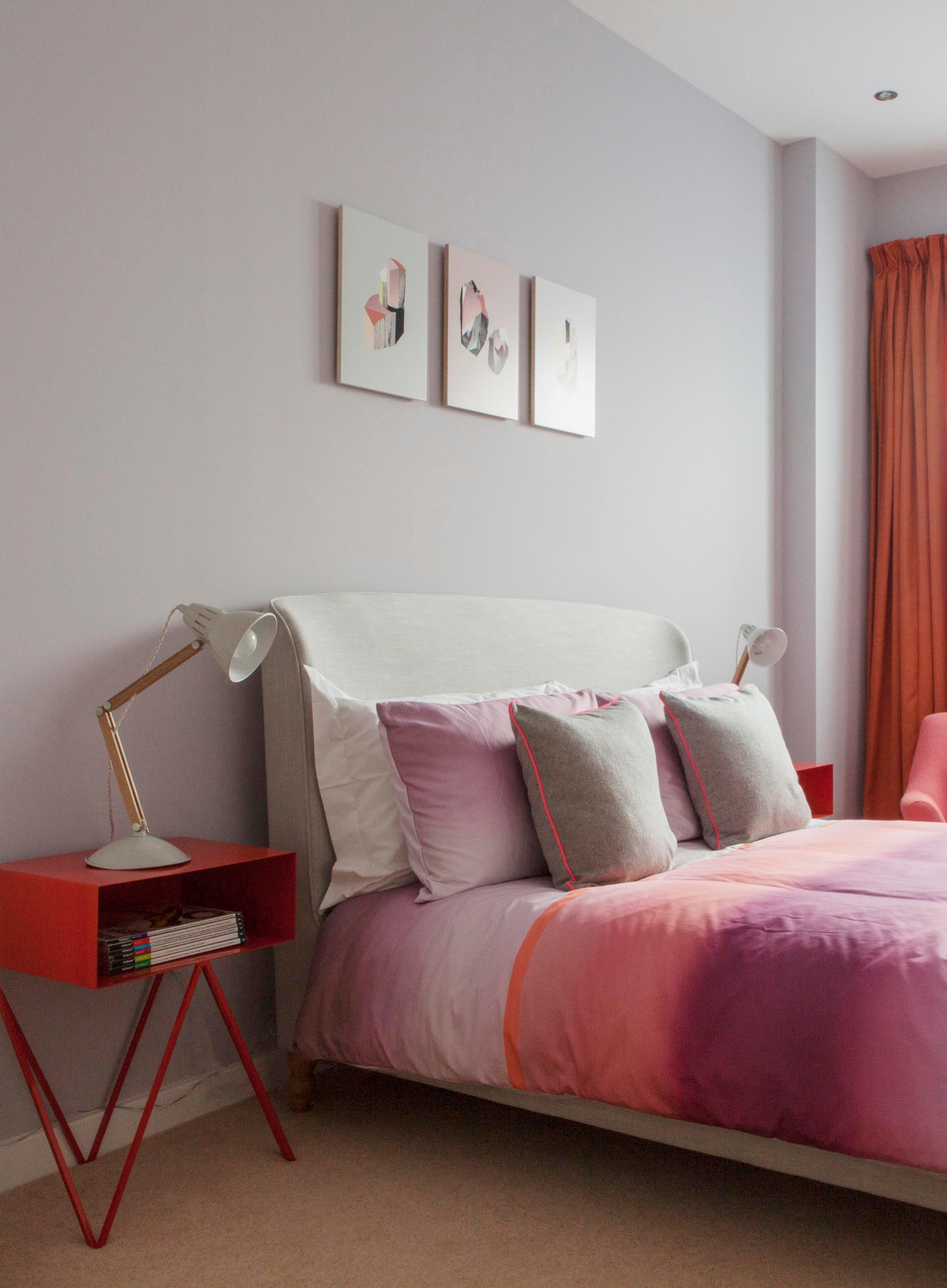 Pair of Pink Steel Robot Bedside Tables - Customisable Nightstands For Sale 2