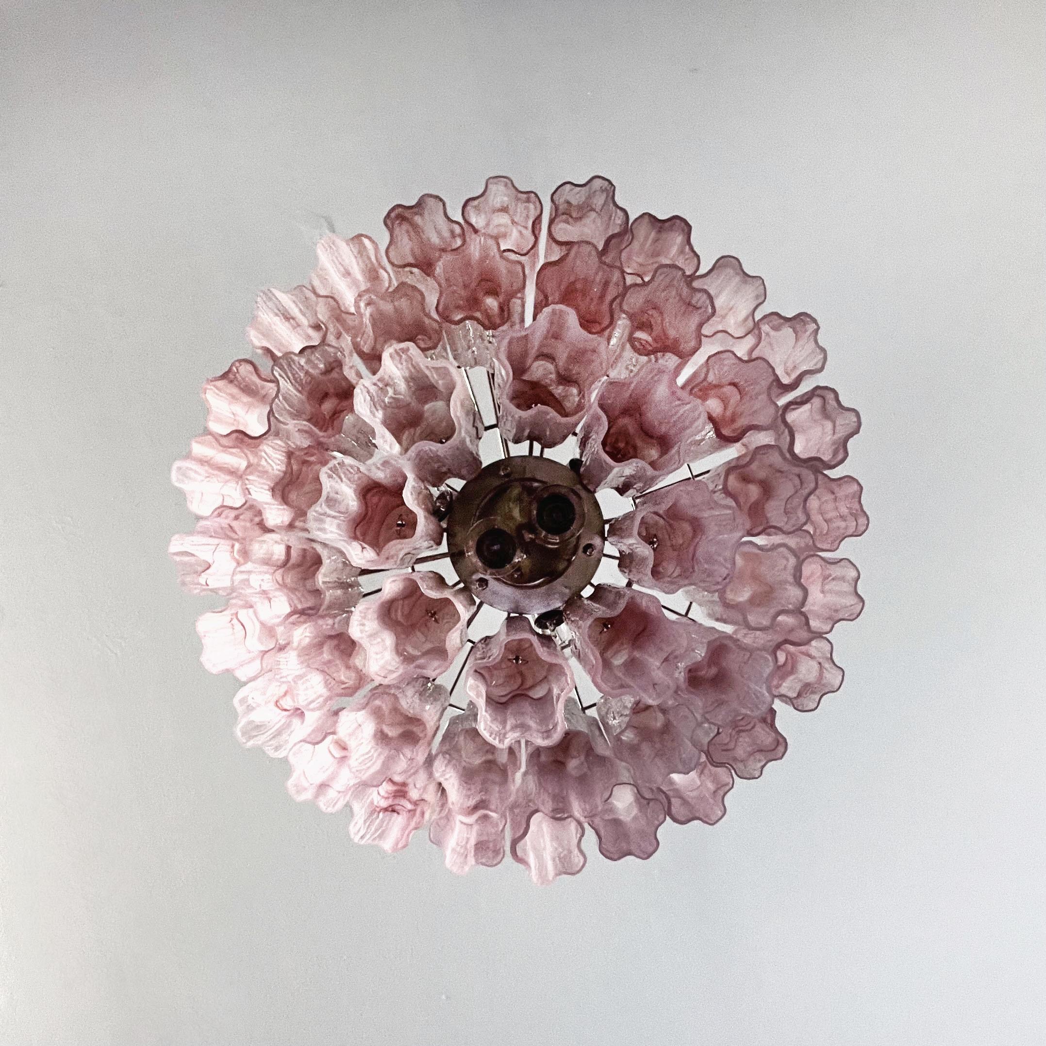 Vetro Coppia di lampadari rosa a spirale di Murano Tronchi in vendita