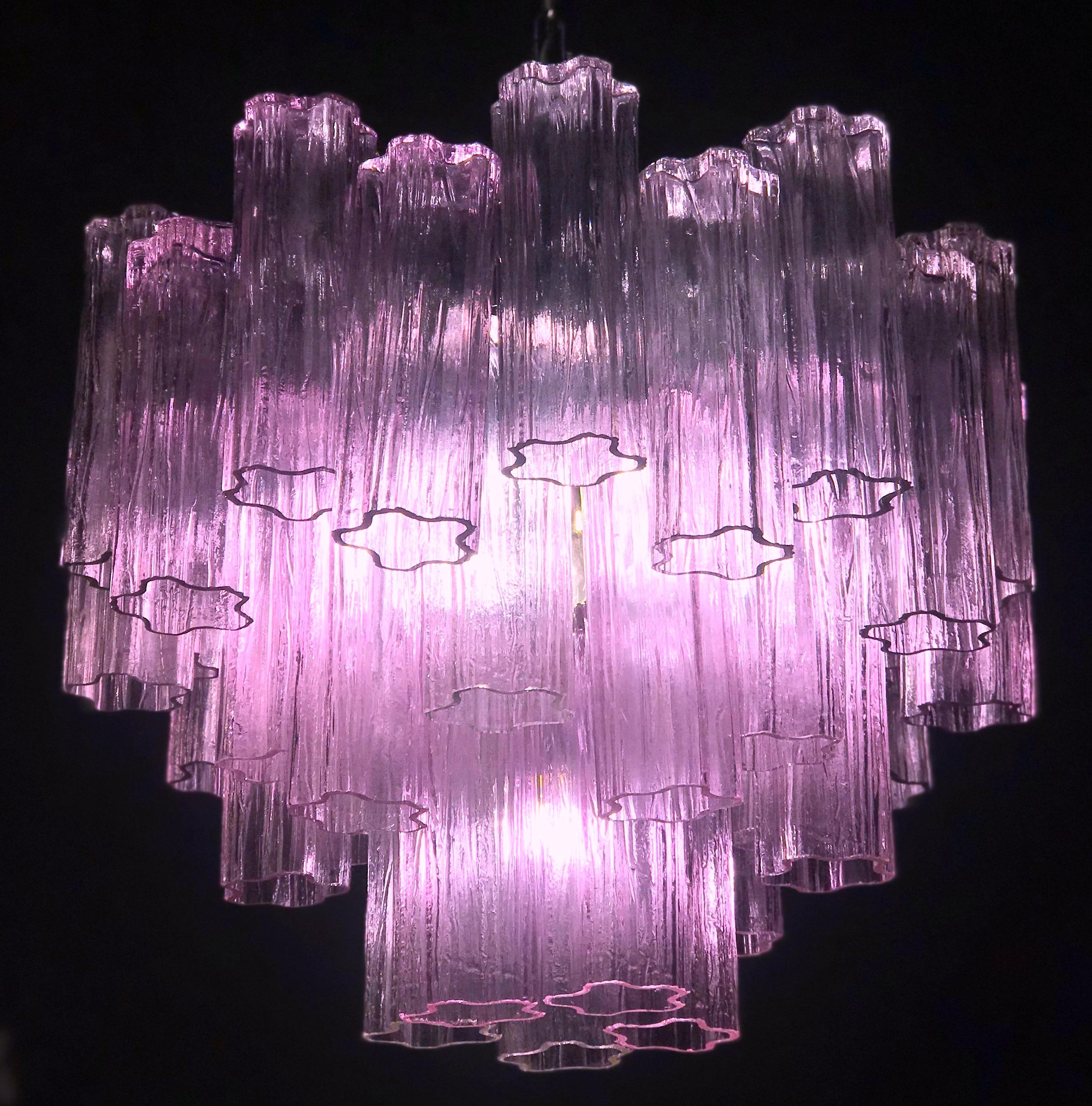 Pair of Pink Tronchi Murano Glass Chandelier by Toni Zuccheri for Venini, 1970s In Excellent Condition In Rome, IT