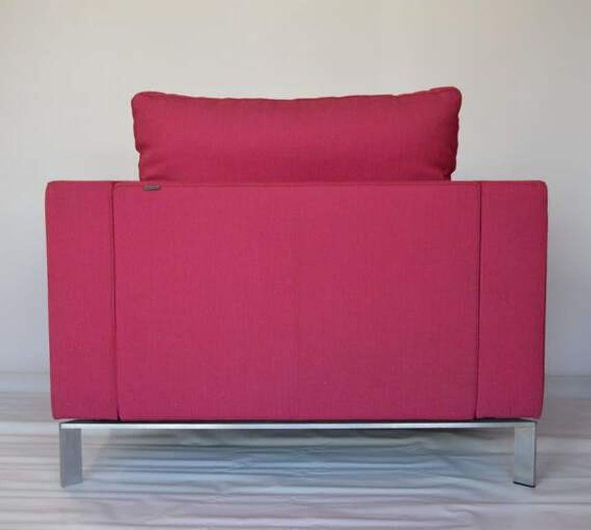 Tessuto Coppia di poltrone imbottite rosa Allermuir Stirling, Inghilterra, anni 2000 ca. in vendita