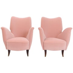 Pair of Pink Velvet Lounge Chairs by Gio Ponti for I.S.A. Bergamo, circa 1950