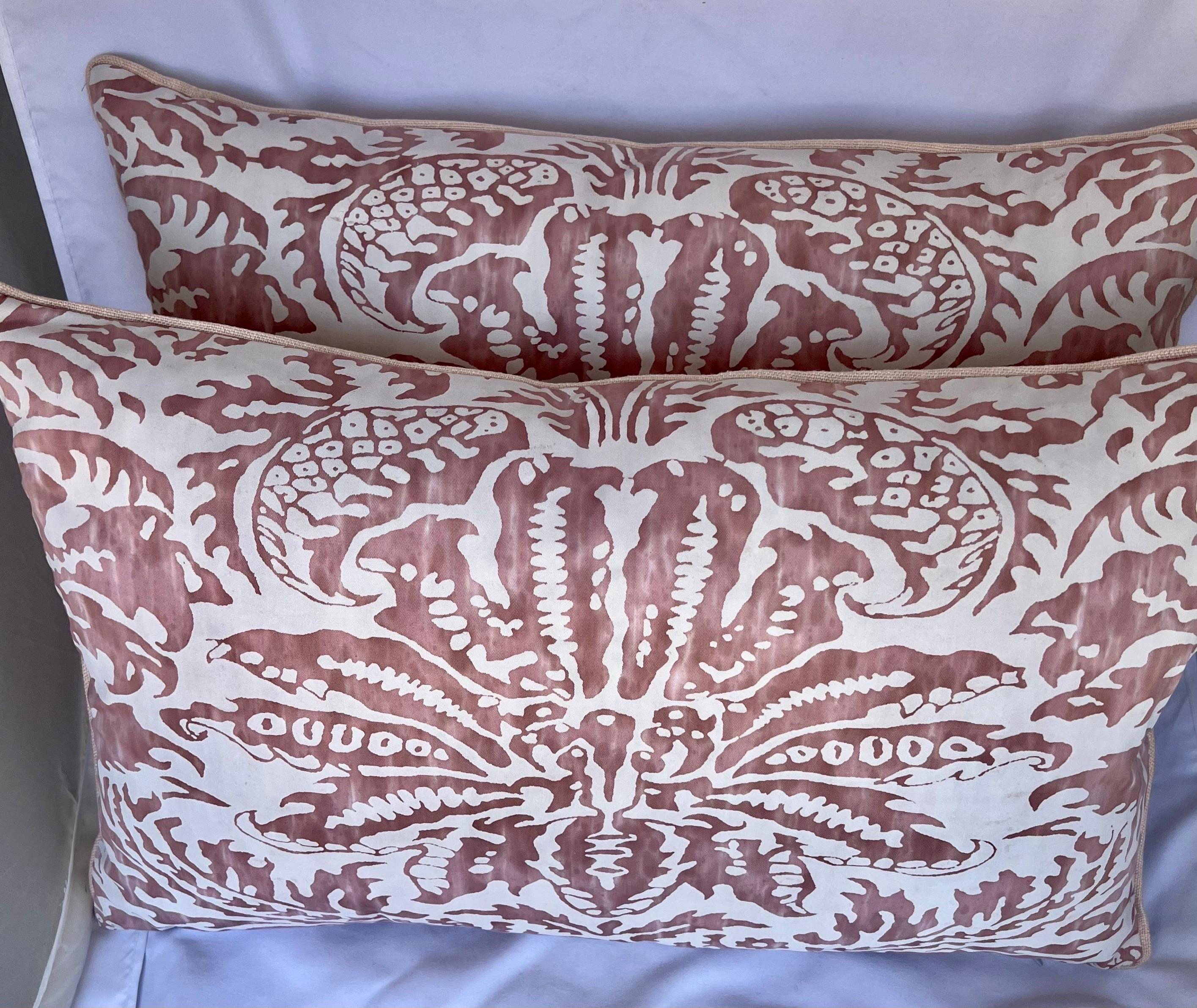 Baroque Pair of Pink & White Fortuny Style Pillows For Sale