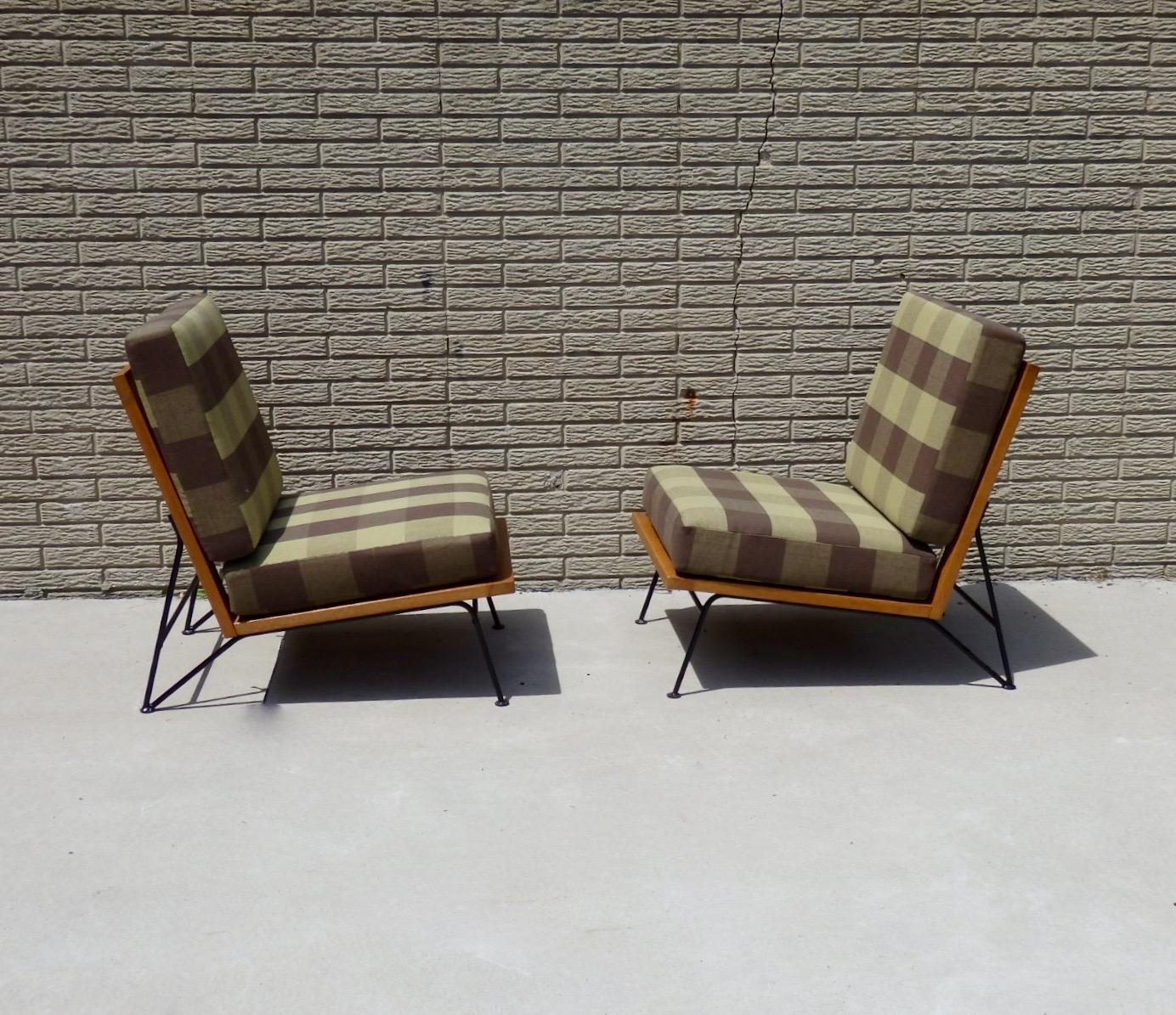 Mid-Century Modern Pair of Pipsan Saarinen Swanson Wood Frame Wrought Iron Leg Lounge Chairs