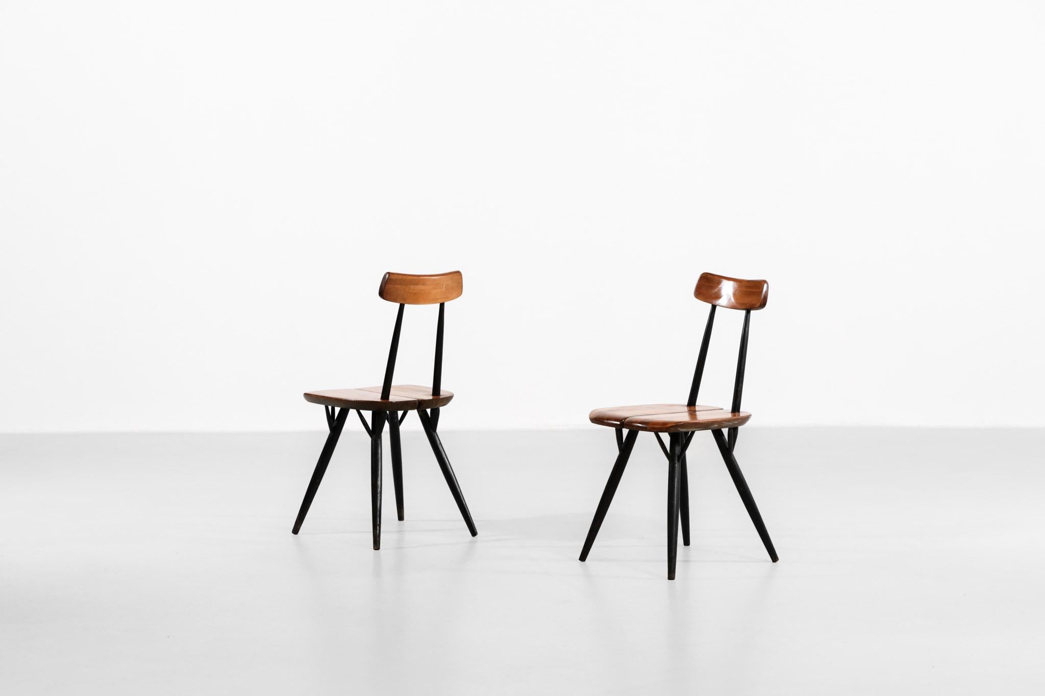 Pair of Pirkka Chairs by Ilmari Tapiovaara for Laukaan Puu Swedish In Good Condition In Lyon, FR