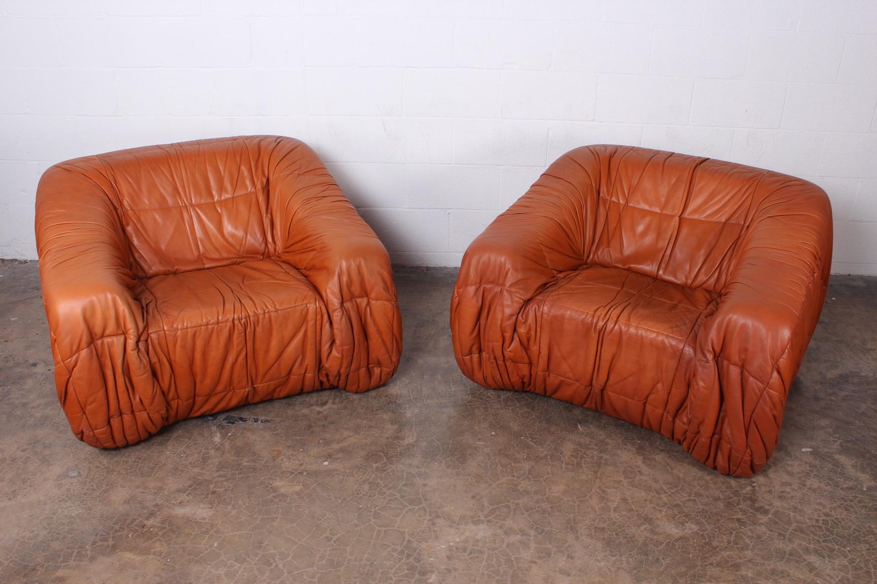 Pair of 'Piumino' Lounge Chairs by De Pas, D'urbino & Lomazzi for Dell'Oca 7
