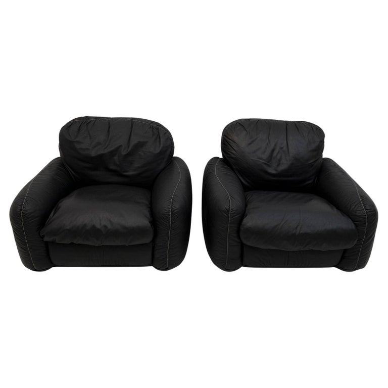 Pair of Piumotto Italian Leather Armchairs by Arrigo Arrighi for