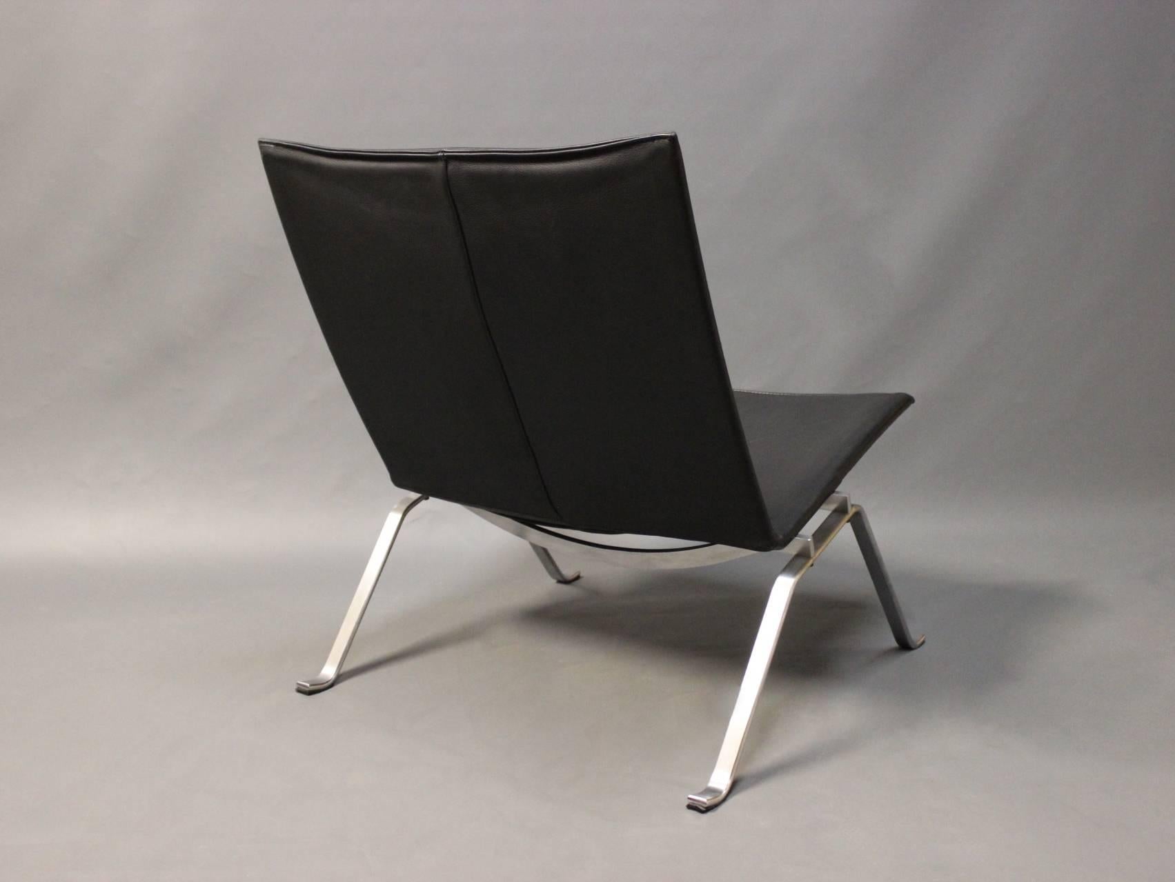 Danish Pair of PK22 Chairs by Poul Kjærholm and Fritz Hansen, 1989