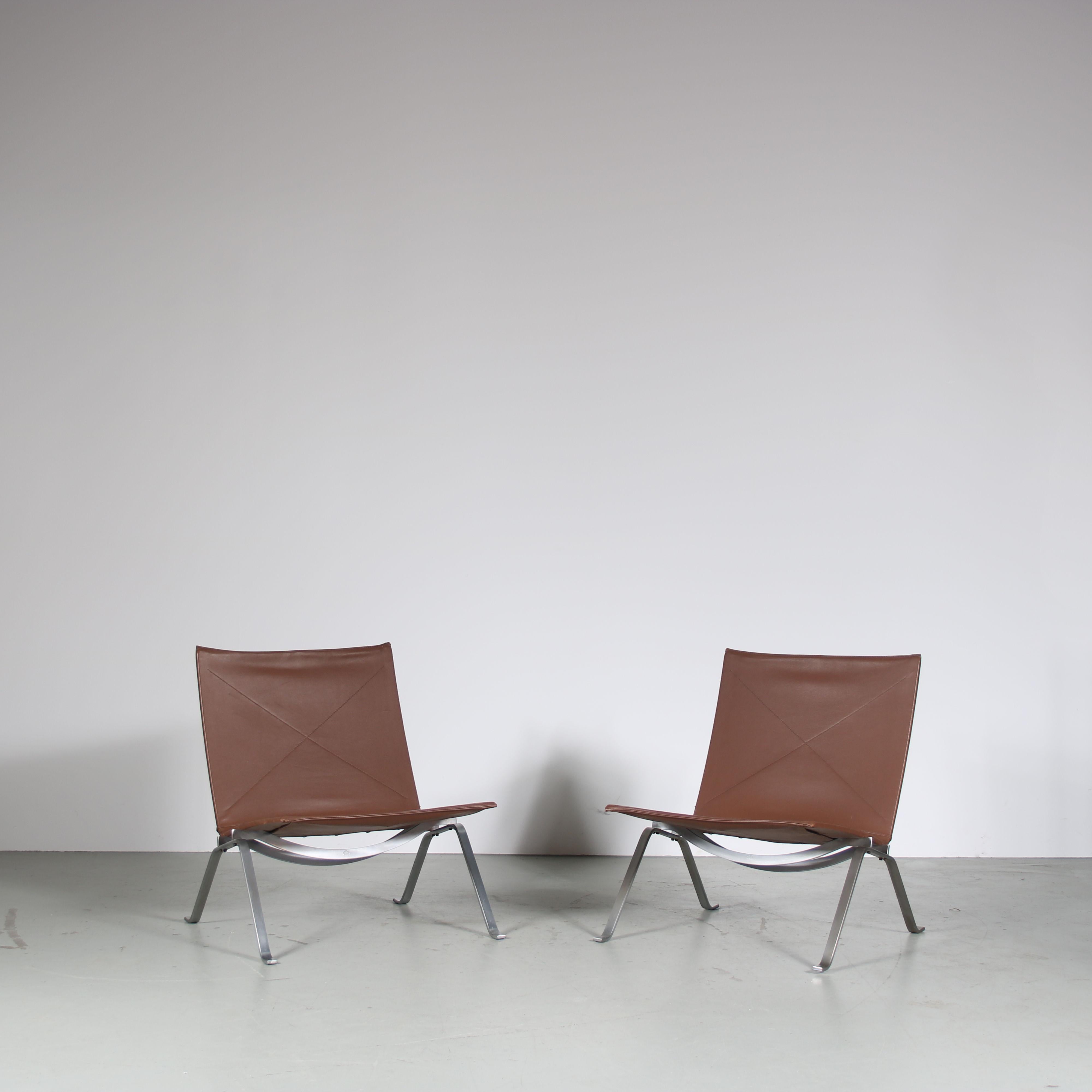 Pair of PK22 Chairs by Poul Kjaerholm for Fritz Hansen, Denmark 1980 In Good Condition In Amsterdam, NL