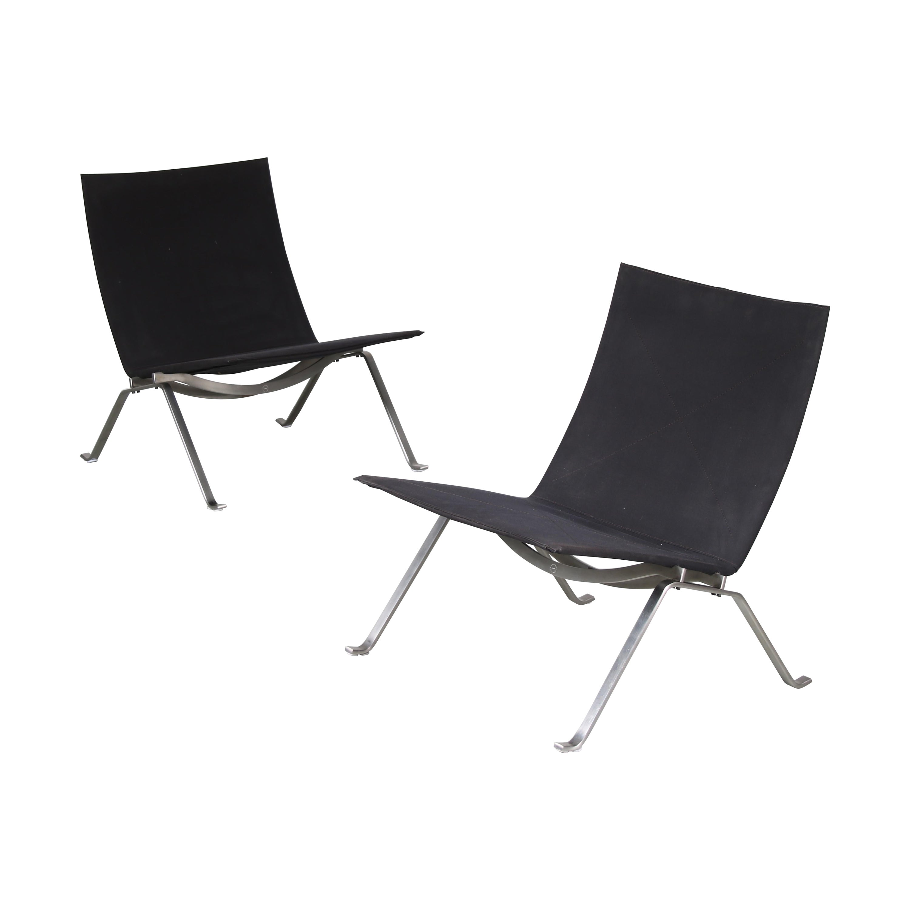 Coppia di sedie PK22 di Poul Kjaerholm per Fritz Hansen, Danimarca, 2010