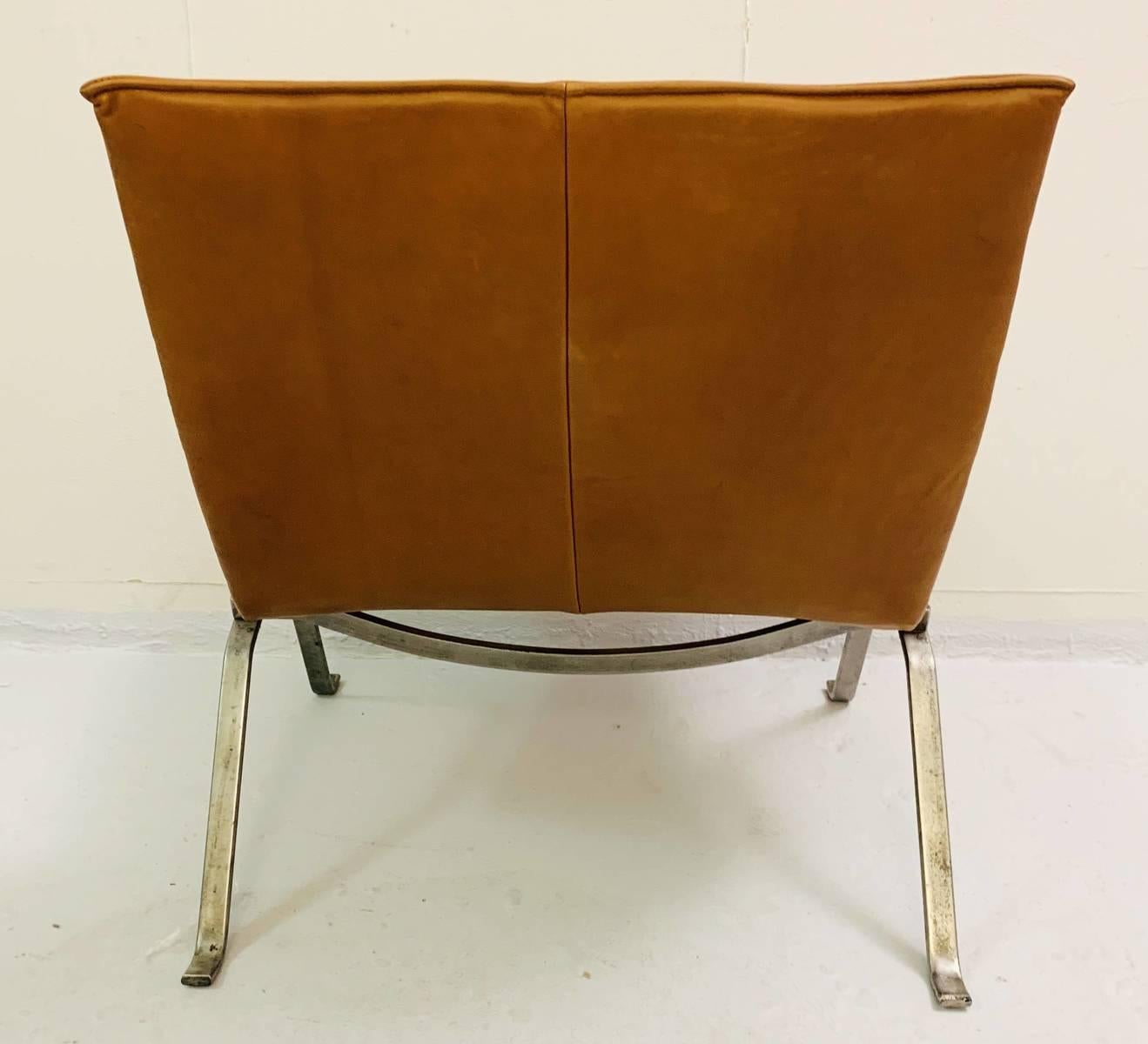 Pair of PK22 Poul Kjærholm Chairs In Good Condition In Brussels, BE