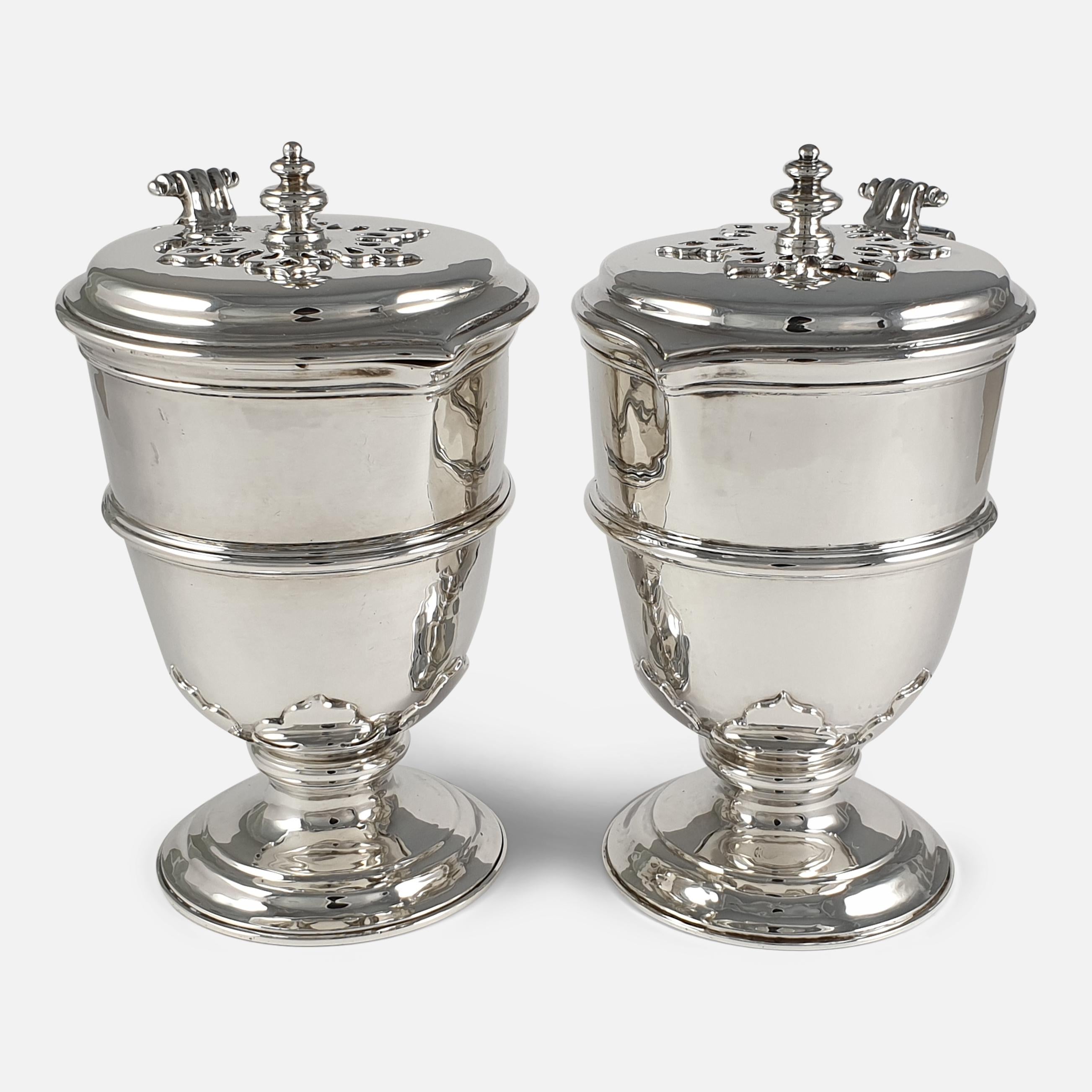 Pair of Sterling Silver Ewers, London, 1935 For Sale 8