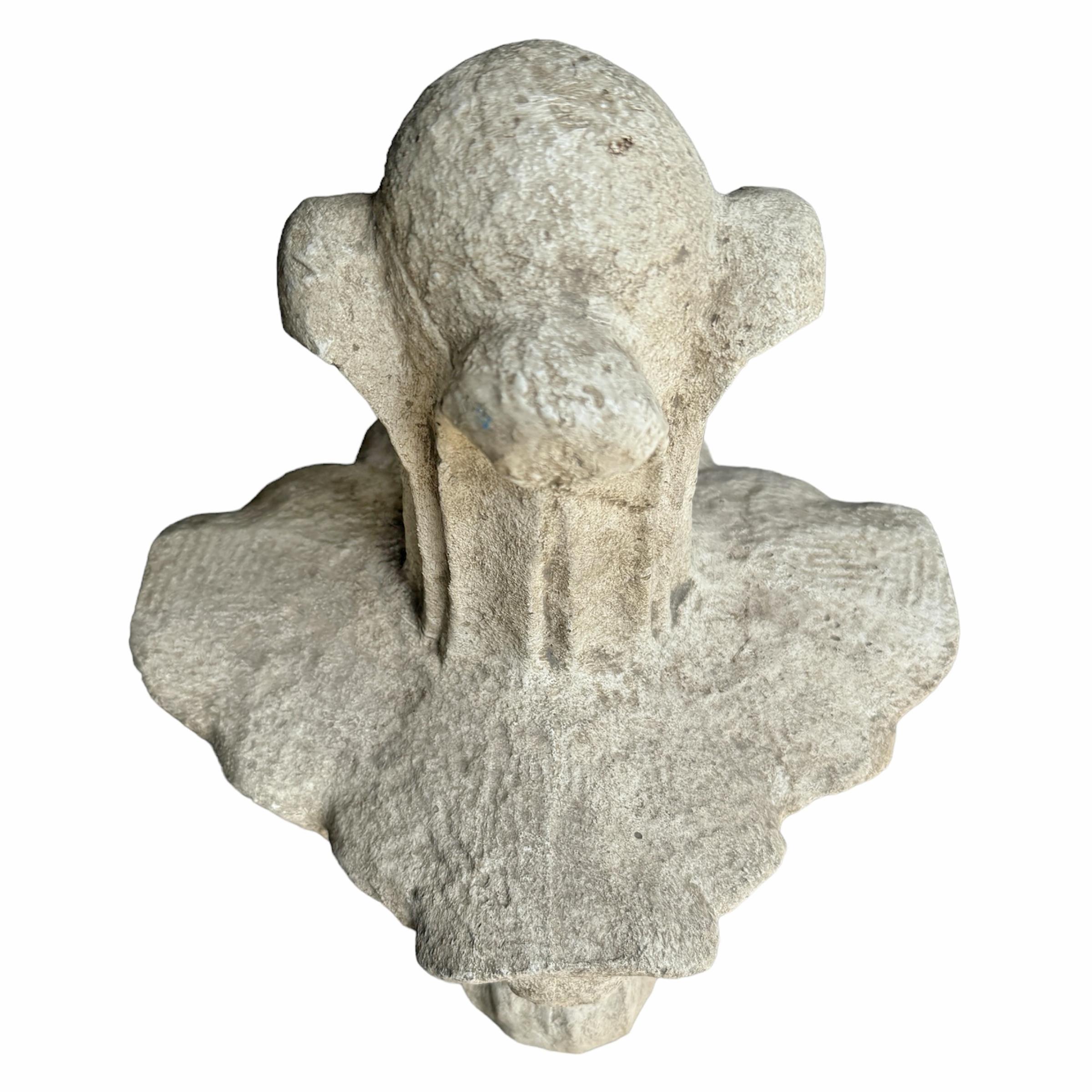 XXI secolo e contemporaneo Coppia di terminali gotici in gesso a forma di crocketed in vendita