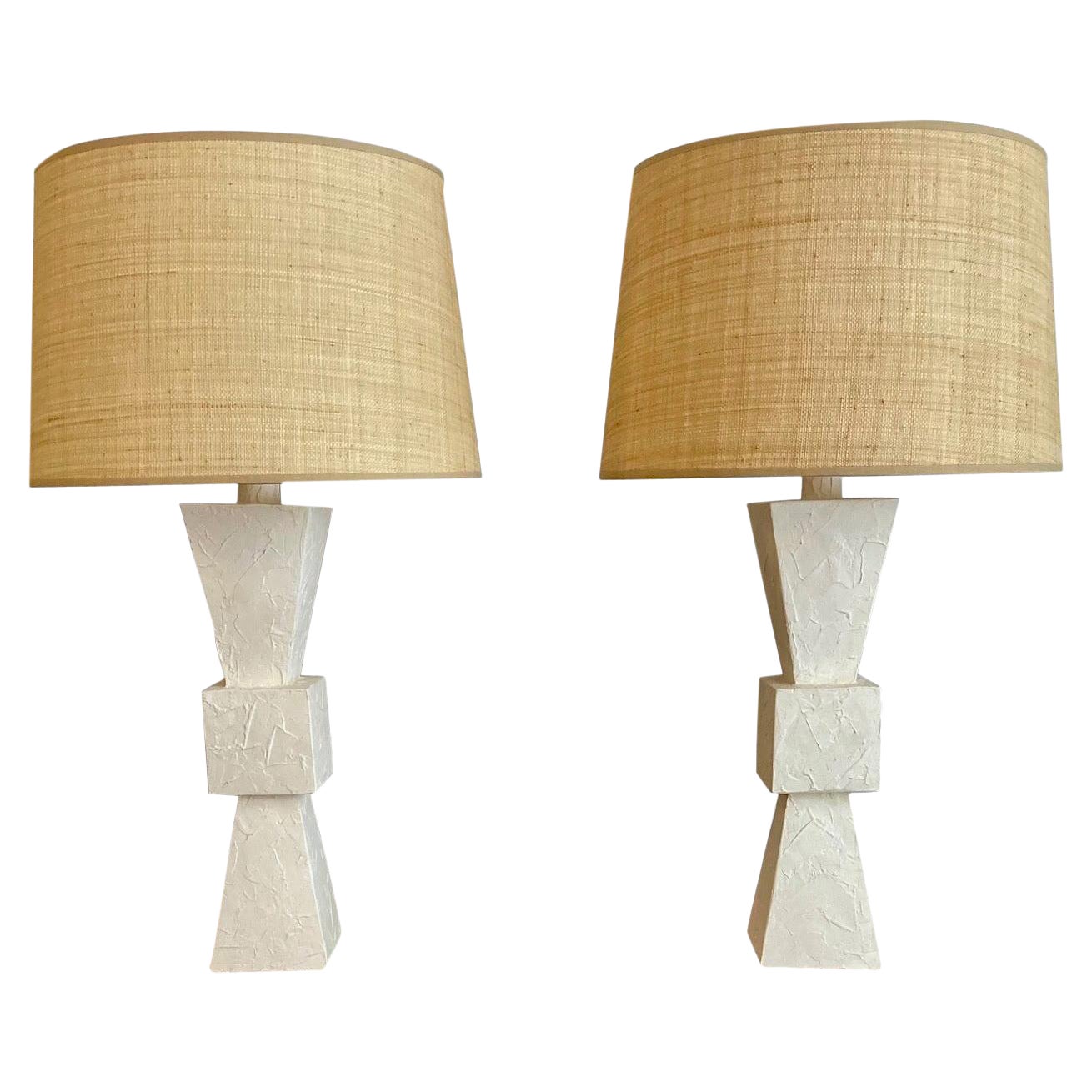 Coppia di lampade in gesso