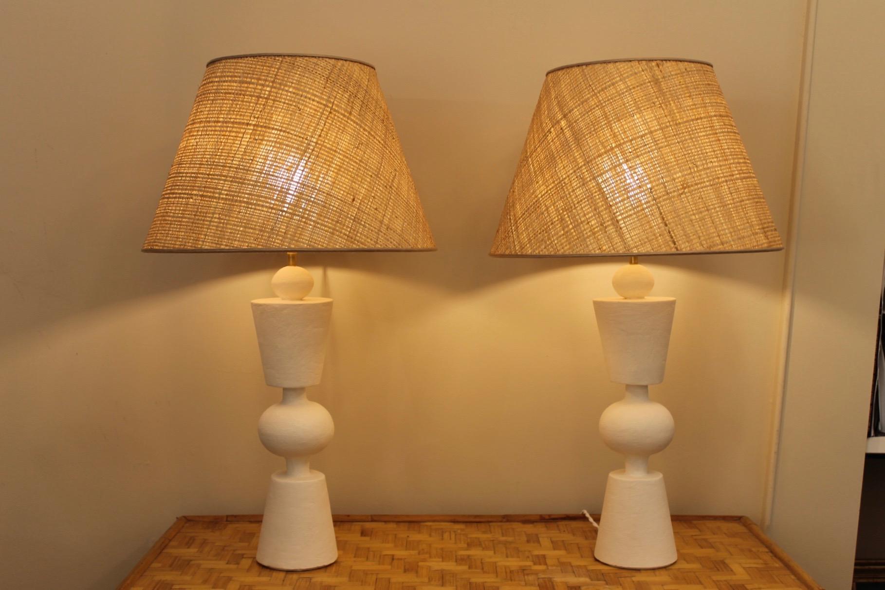 Pair of plaster lamps, in the manner of Jean Michel Franck For Sale 3