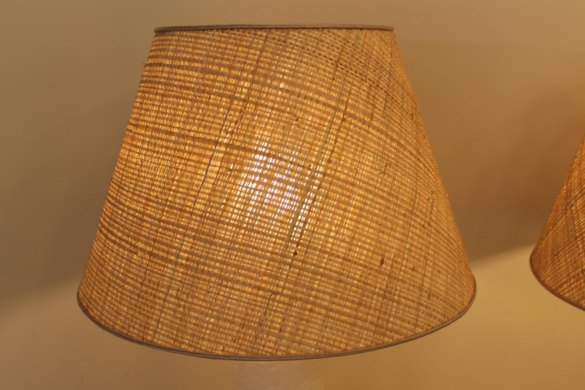Paire de lampes en plâtre, à la manière de Jean Michel Franck en vente 7