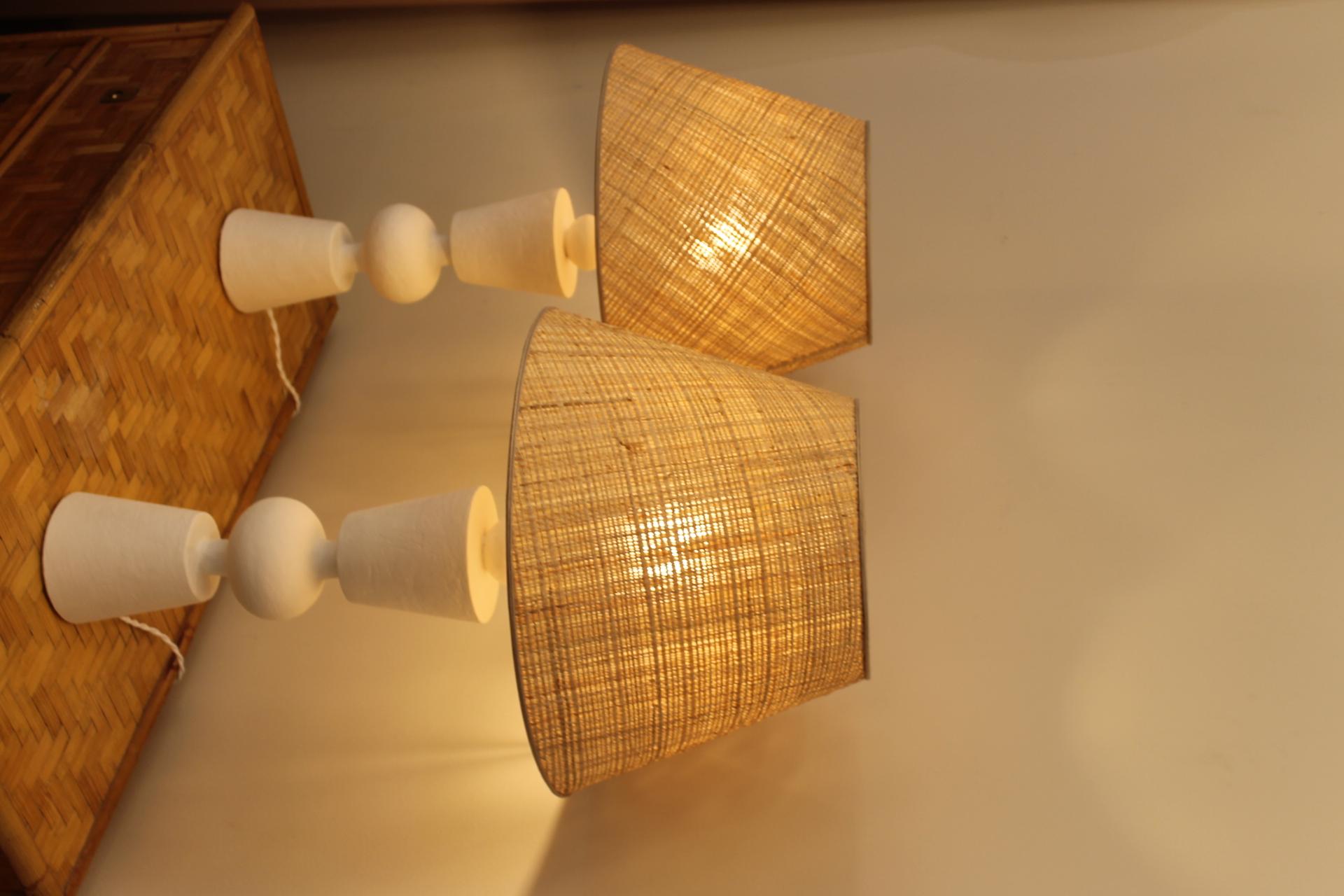 Paire de lampes en plâtre, à la manière de Jean Michel Franck en vente 11