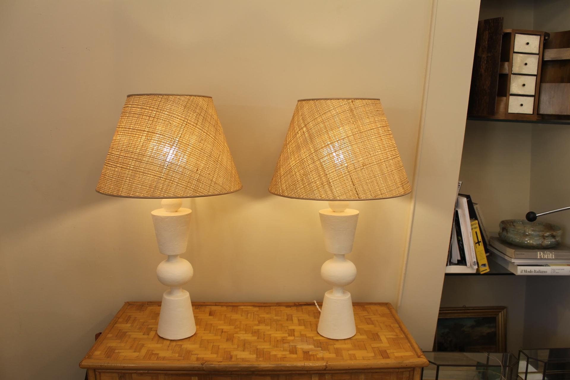 Fait main Paire de lampes en plâtre, à la manière de Jean Michel Franck en vente
