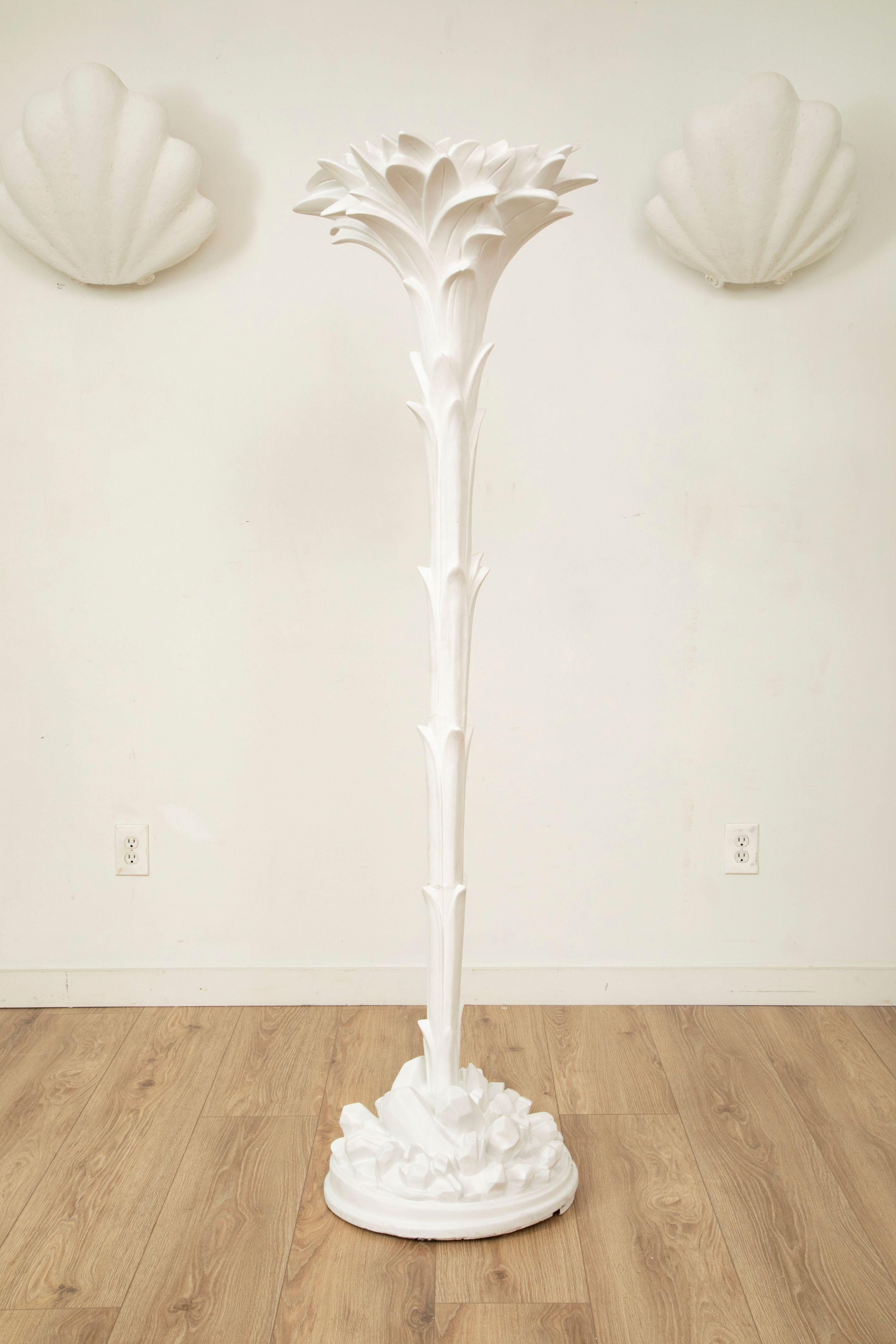 Hollywood Regency Pair of Plaster Palm Form Floor Lamps by Serge Roche, France, 1950s in vendita