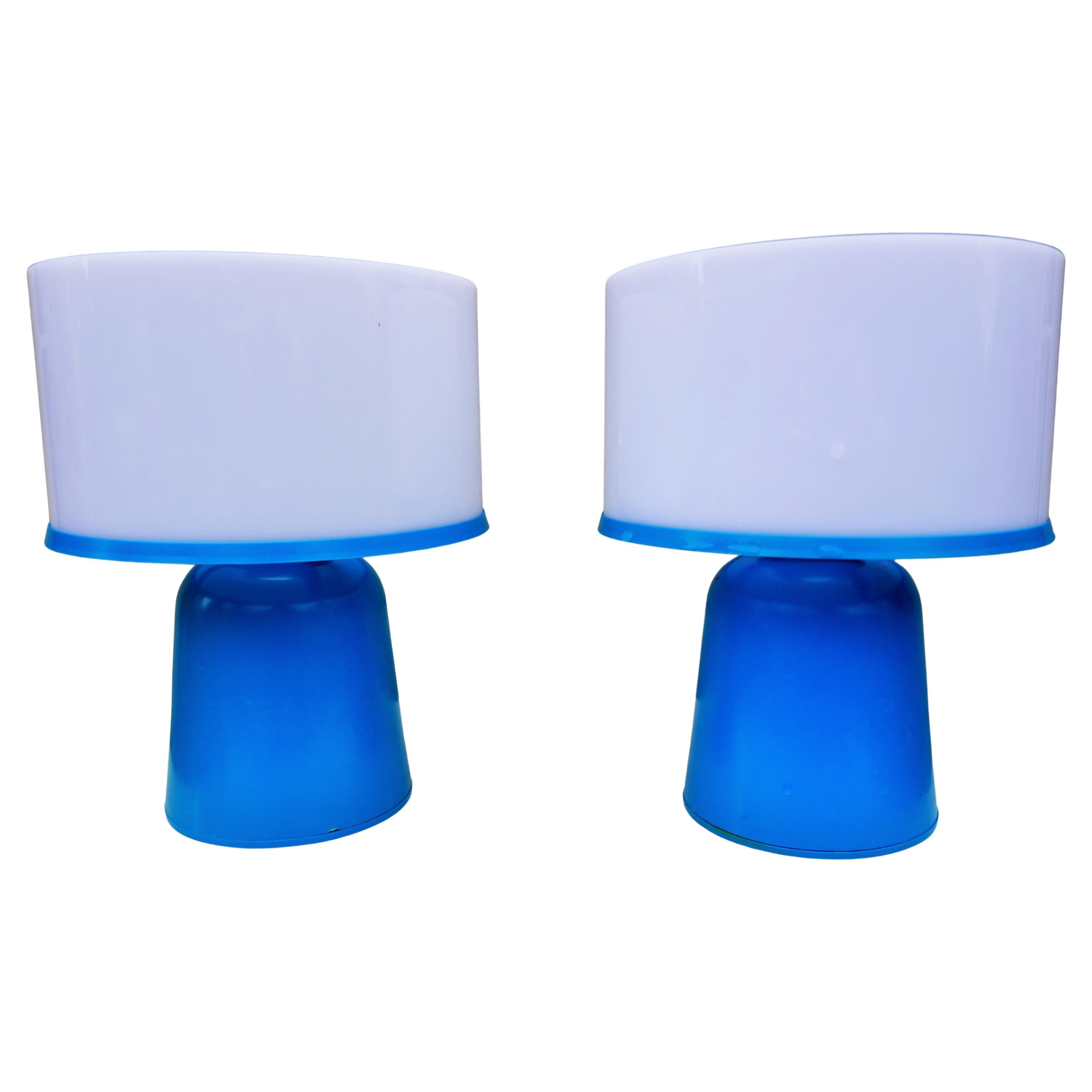 Paire de lampes de chevet ou de table en plastique Bon état - En vente à Lugo, IT