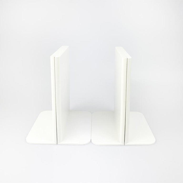 Pair of plastic bookends, 1970's For Sale at 1stDibs