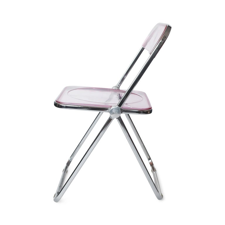 Chrome Pair of Plia Pink Folding Chairs by Giancarlo Piretti for Castelli For Sale