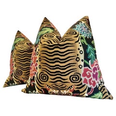 Paire d'oreillers en peluche garnis de duvet Tibet Tiger