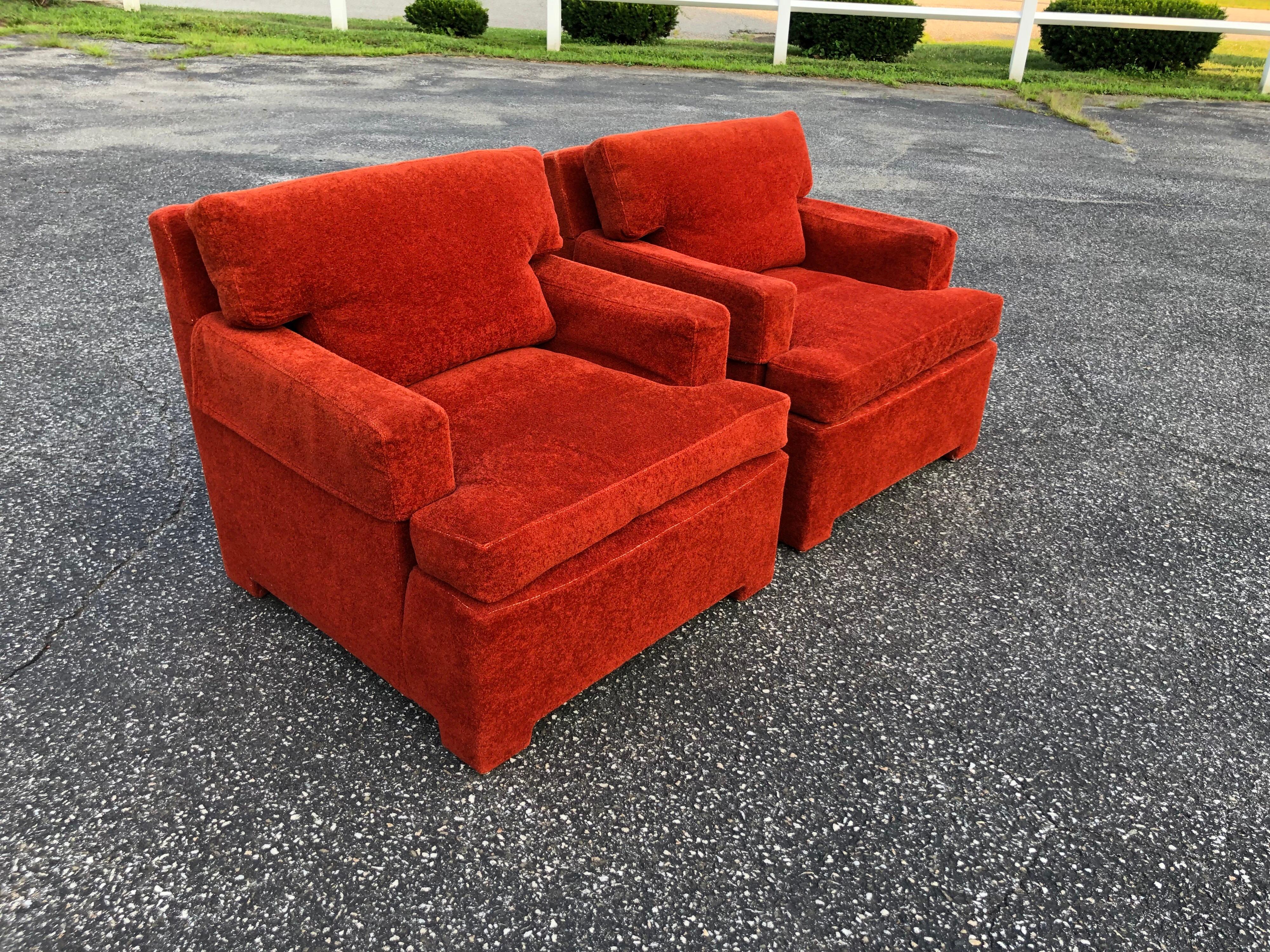 Mid-Century Modern Pair of Plush Edward Wormley for Dunbar Lounge Chairs in Orange Rust