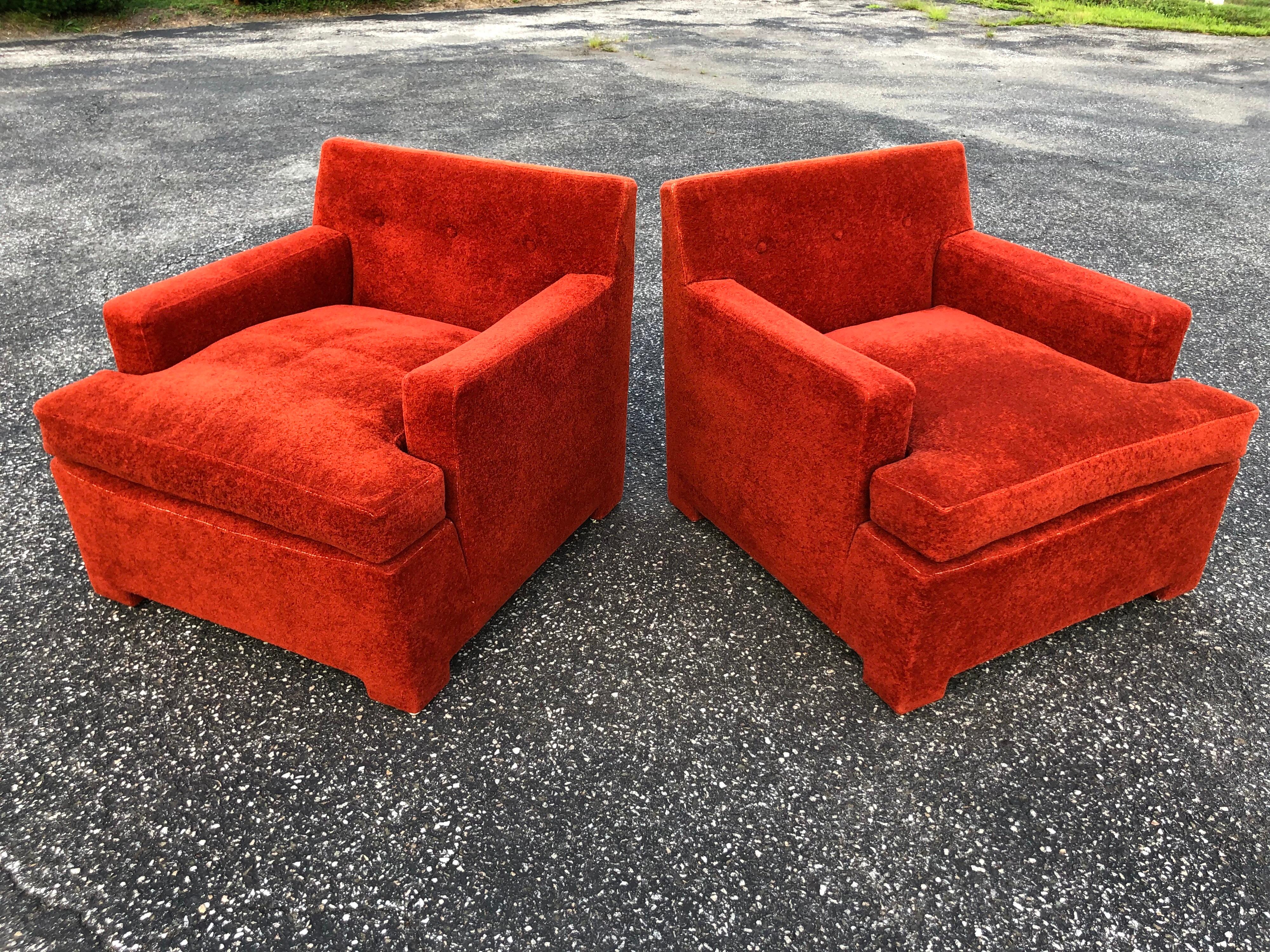Pair of Plush Edward Wormley for Dunbar Lounge Chairs in Orange Rust In Good Condition In Redding, CT