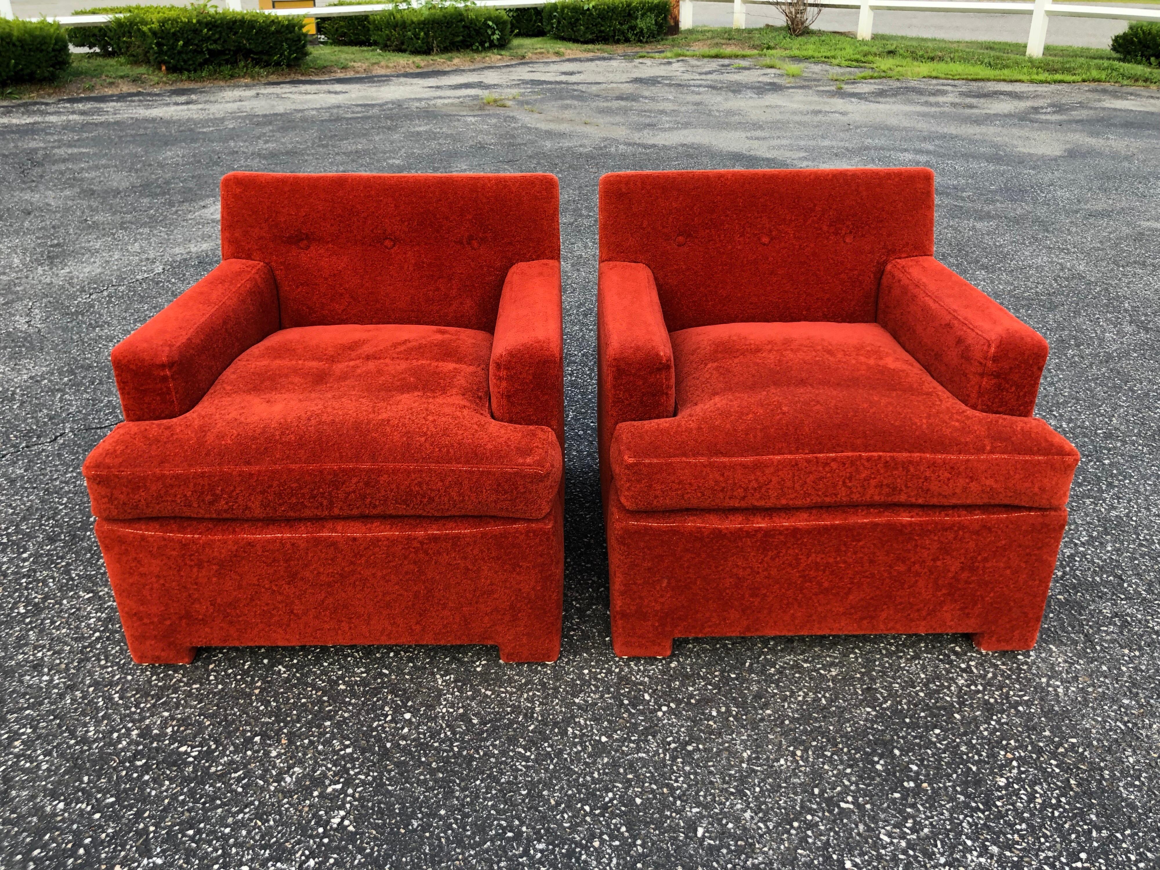 Mid-20th Century Pair of Plush Edward Wormley for Dunbar Lounge Chairs in Orange Rust